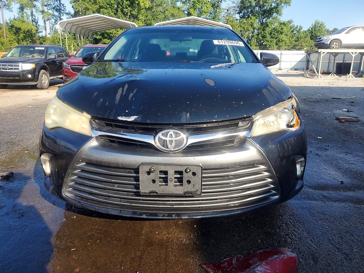 2015 Toyota Camry Le Blue vin: 4T1BF1FK2FU925897
