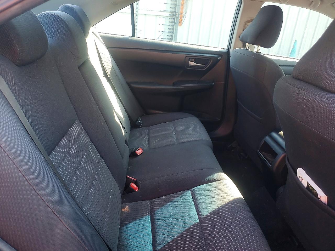2015 Toyota Camry Le Blue vin: 4T1BF1FK2FU925897