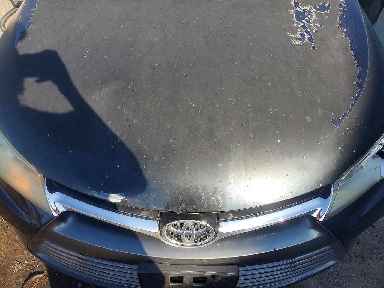 2015 Toyota Camry Le Blue vin: 4T1BF1FK2FU925897
