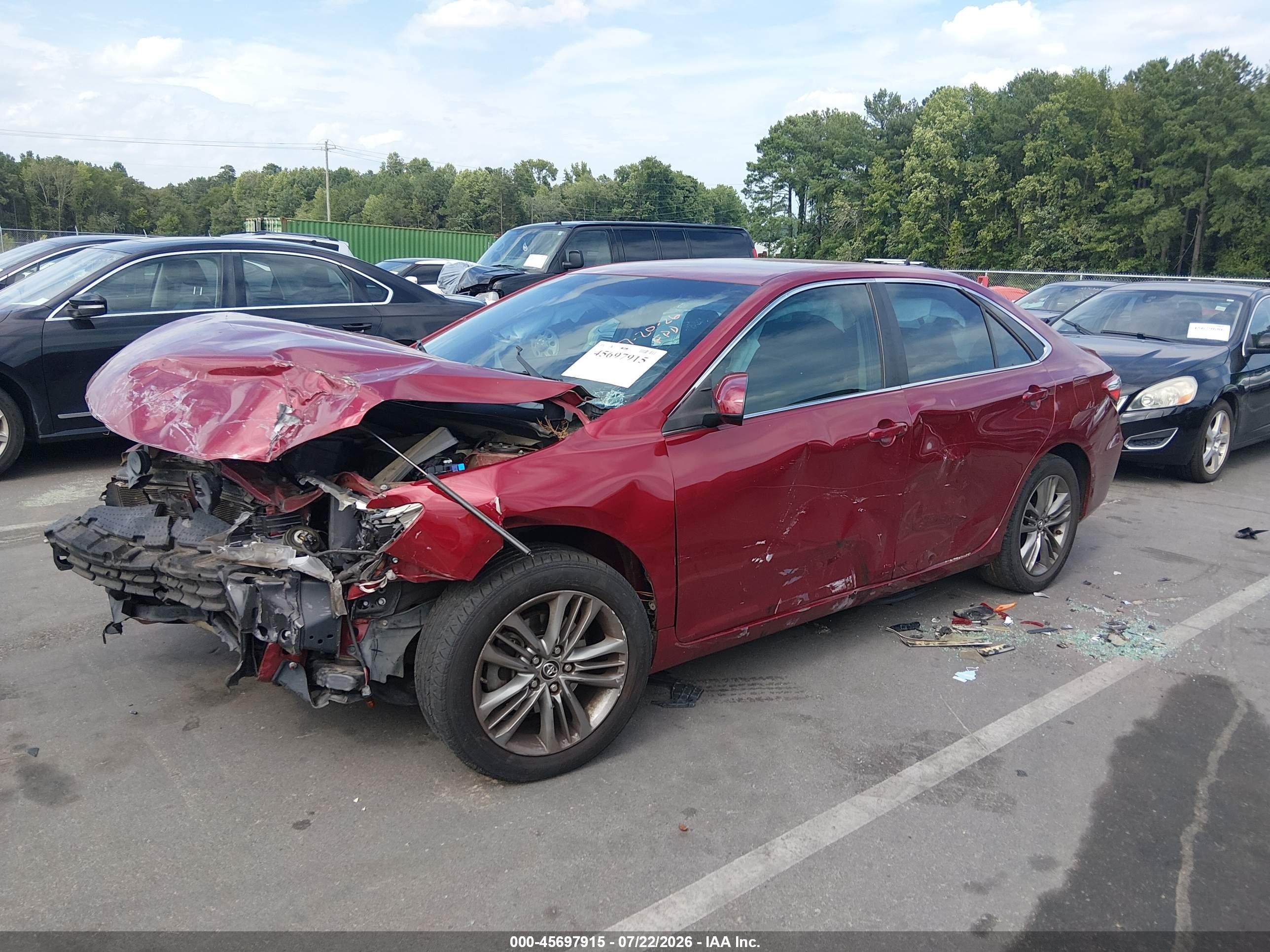 2015 Toyota Camry Se Красный vin: 4T1BF1FK2FU943106