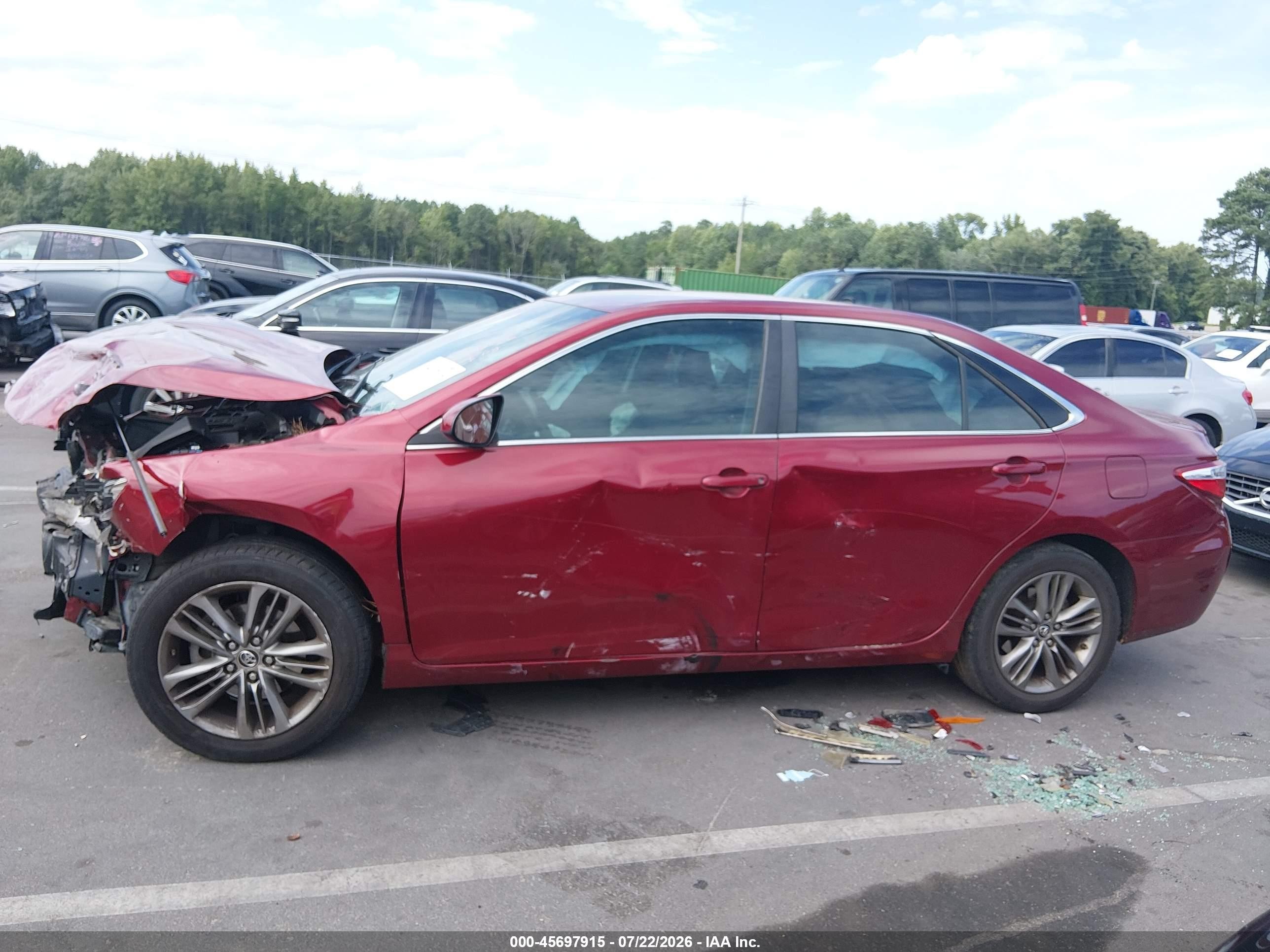 2015 Toyota Camry Se Красный vin: 4T1BF1FK2FU943106