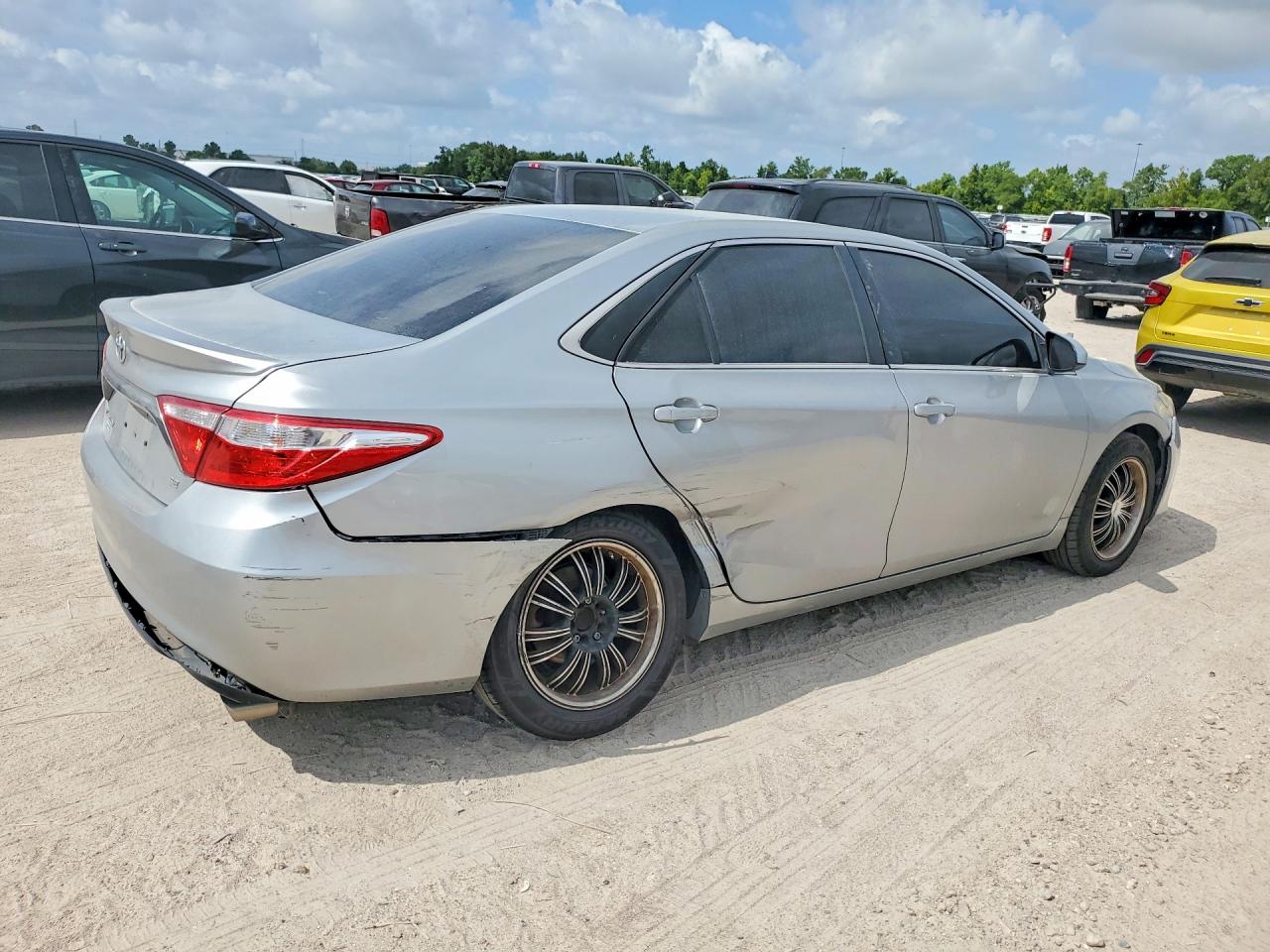 2015 Toyota Camry Se Silver vin: 4T1BF1FK2FU954669