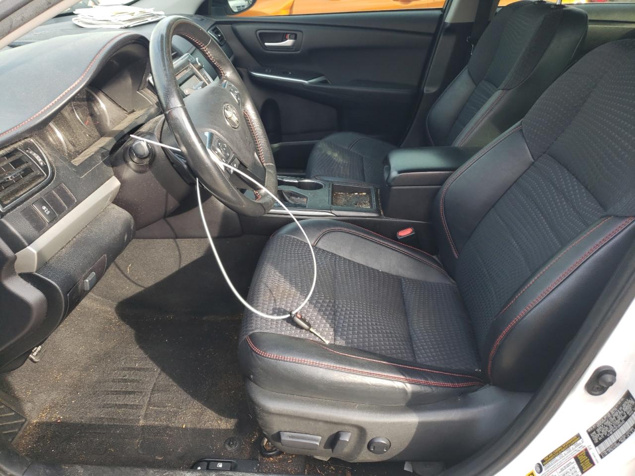 2015 Toyota Camry Se White vin: 4T1BF1FK2FU960293