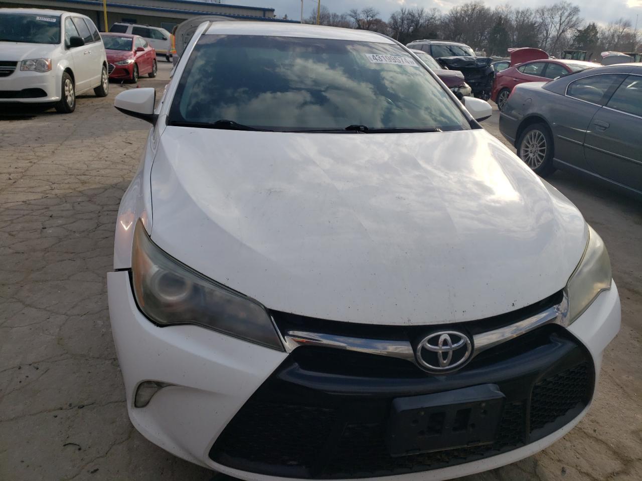2015 Toyota Camry Se White vin: 4T1BF1FK2FU960293