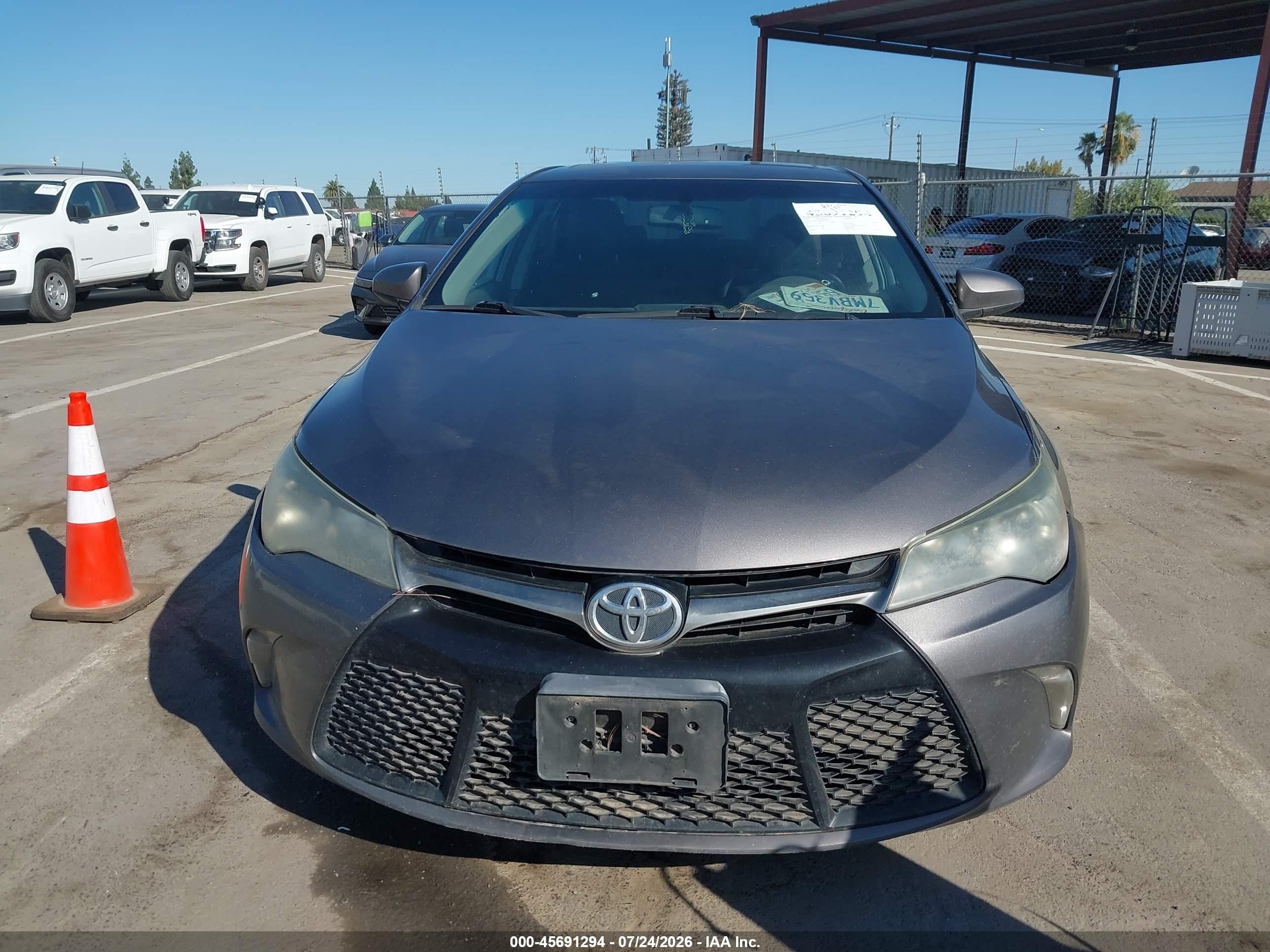 2015 Toyota Camry Xse Gray vin: 4T1BF1FK2FU963758