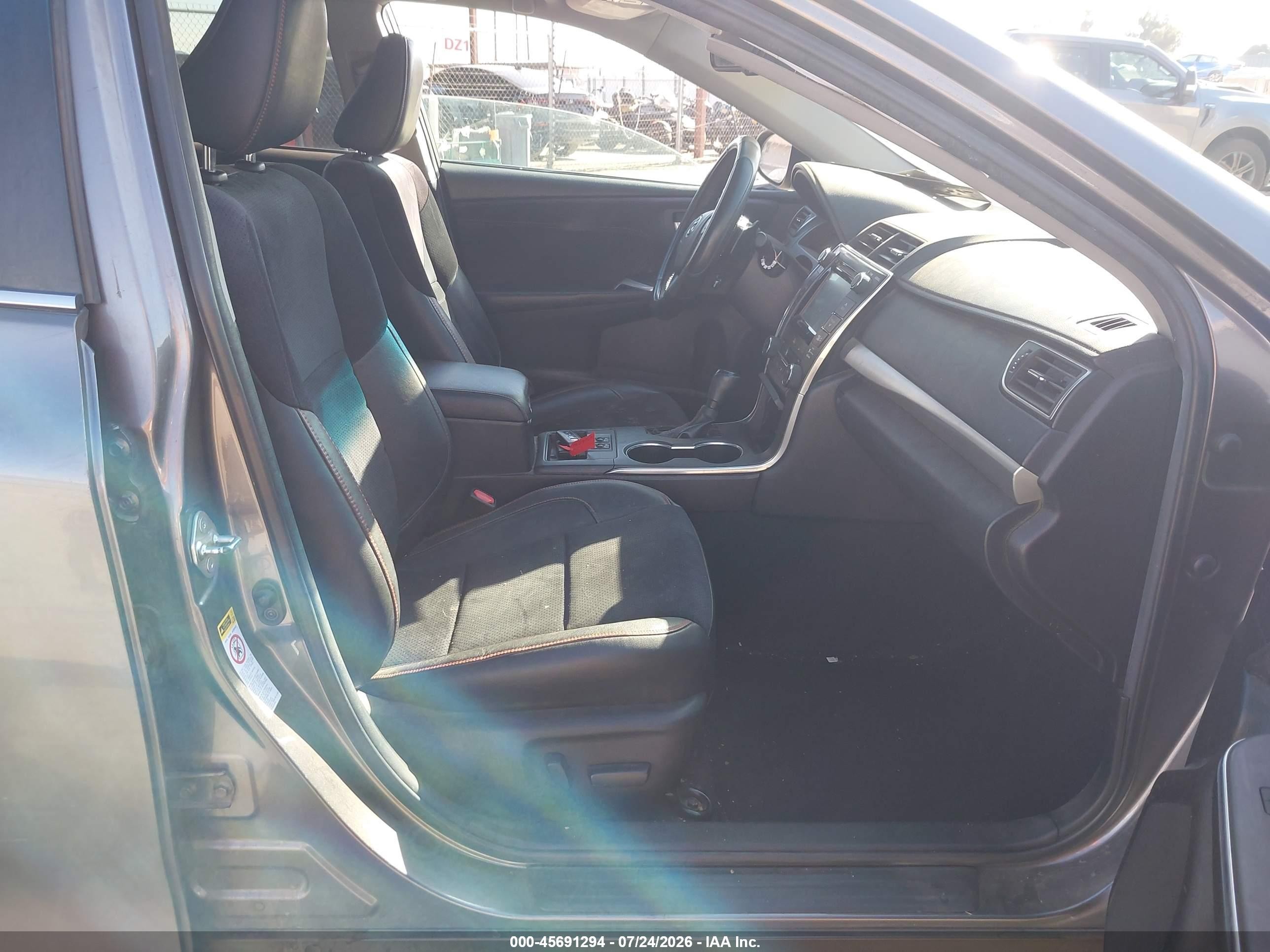 2015 Toyota Camry Xse Gray vin: 4T1BF1FK2FU963758