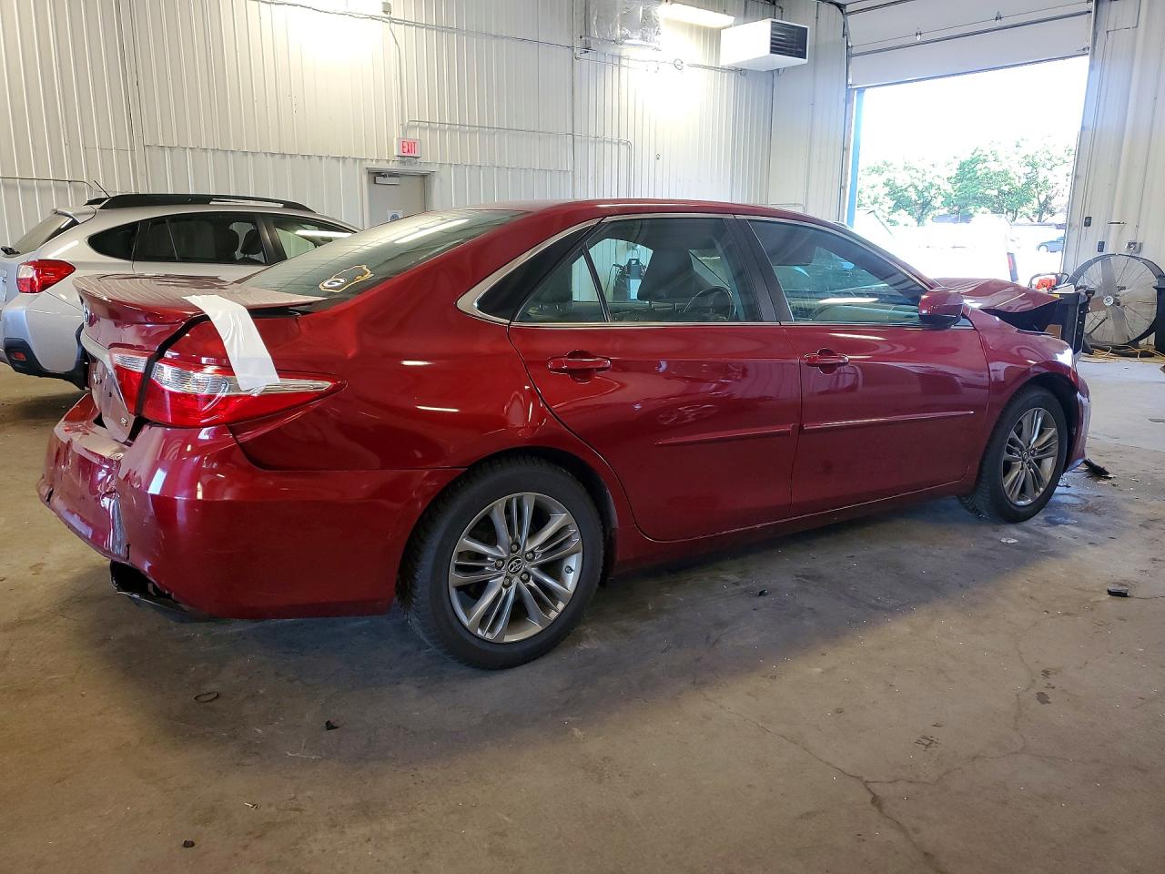 2015 Toyota Camry Se Red vin: 4T1BF1FK2FU966546