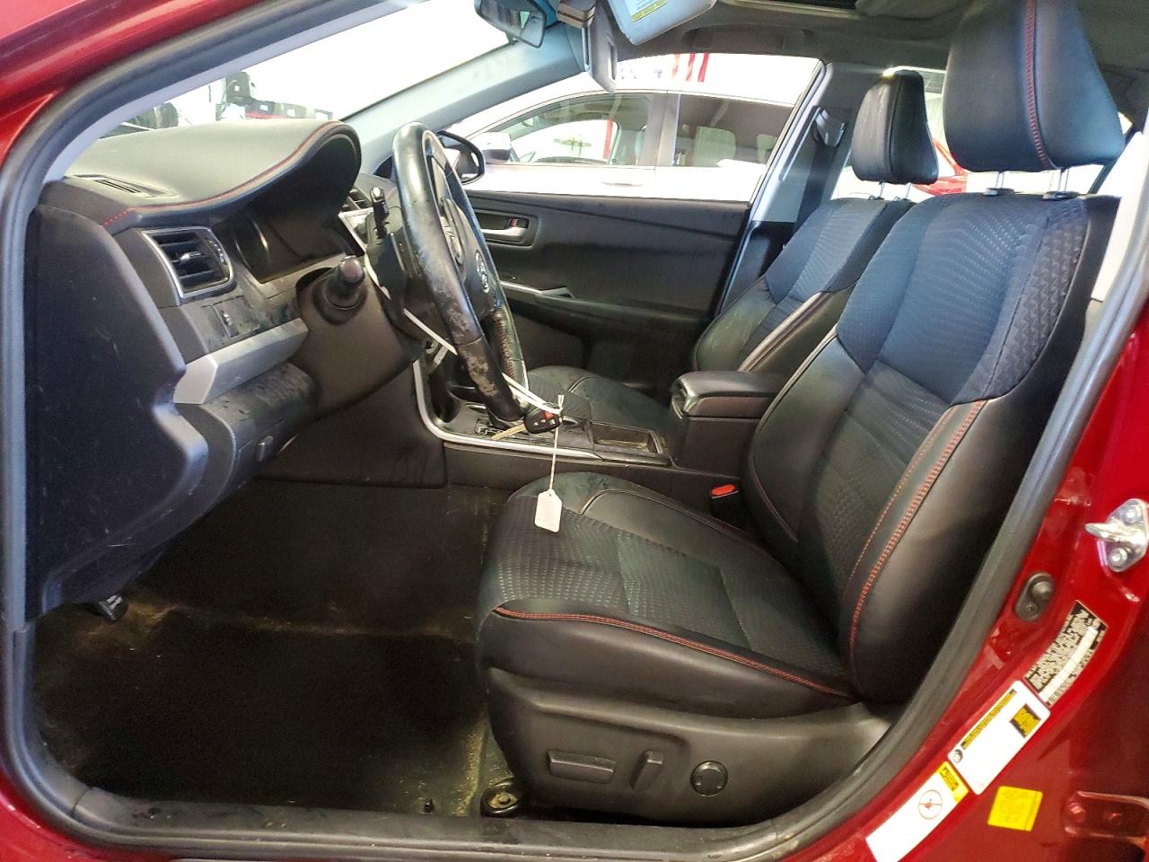 2015 Toyota Camry Se Red vin: 4T1BF1FK2FU966546