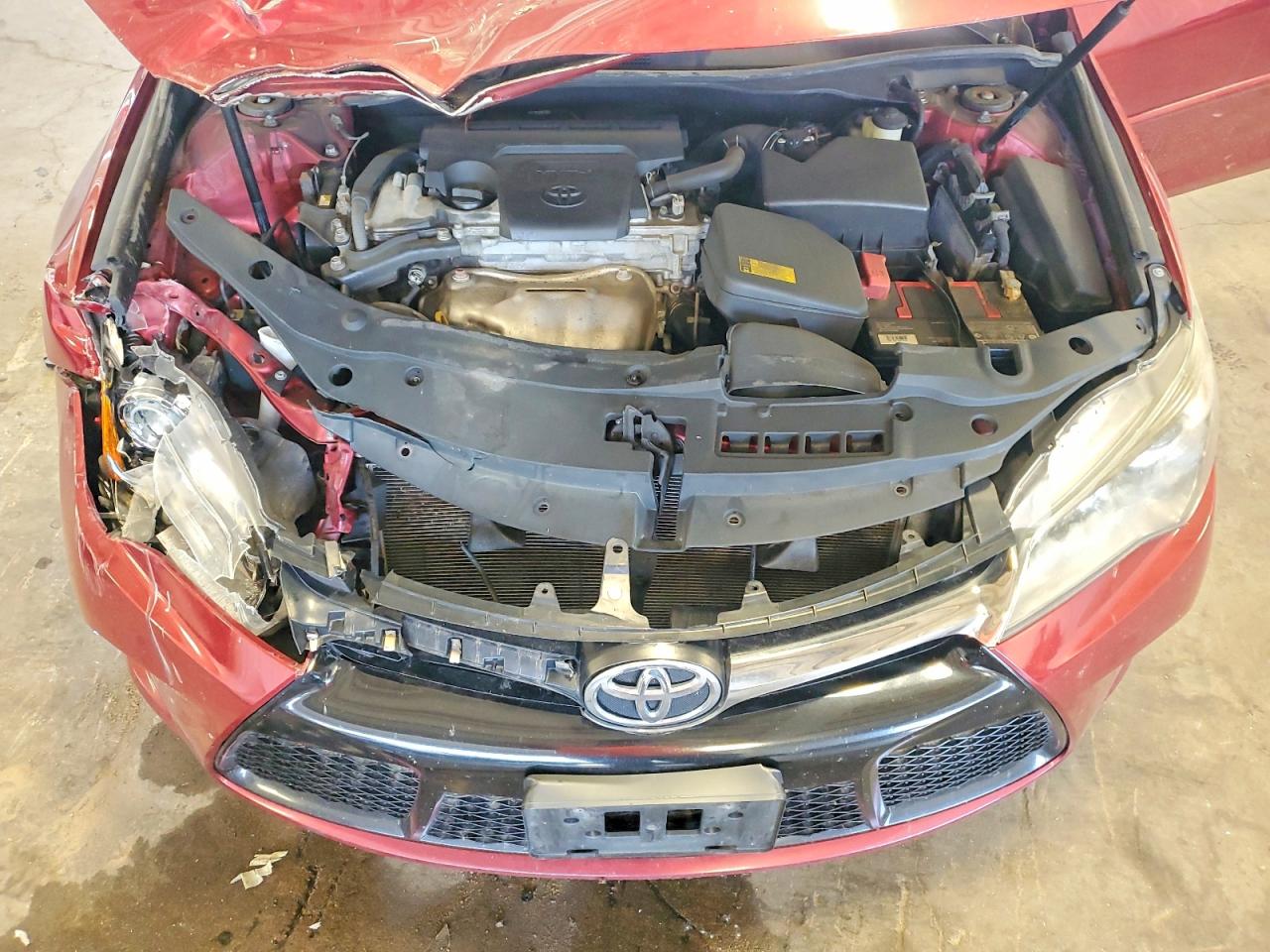 2015 Toyota Camry Se Red vin: 4T1BF1FK2FU966546