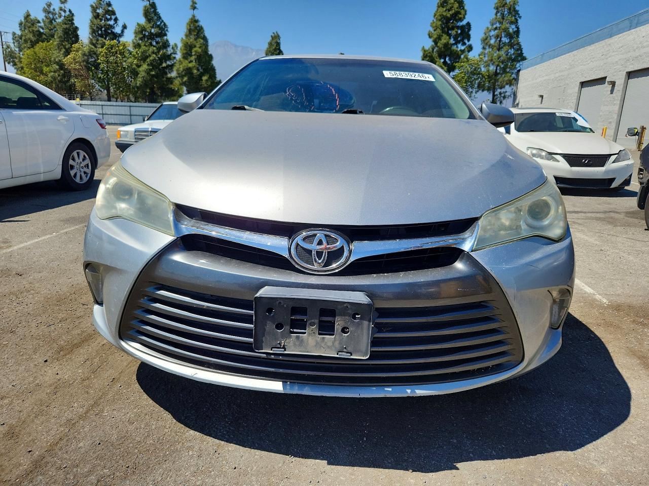 2015 Toyota Camry Le Silver vin: 4T1BF1FK2FU968880