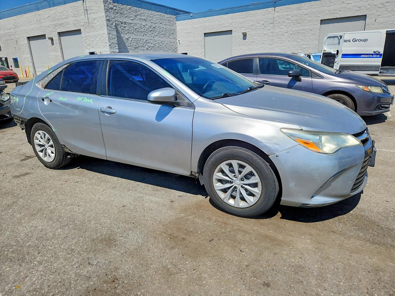 2015 Toyota Camry Le Silver vin: 4T1BF1FK2FU968880