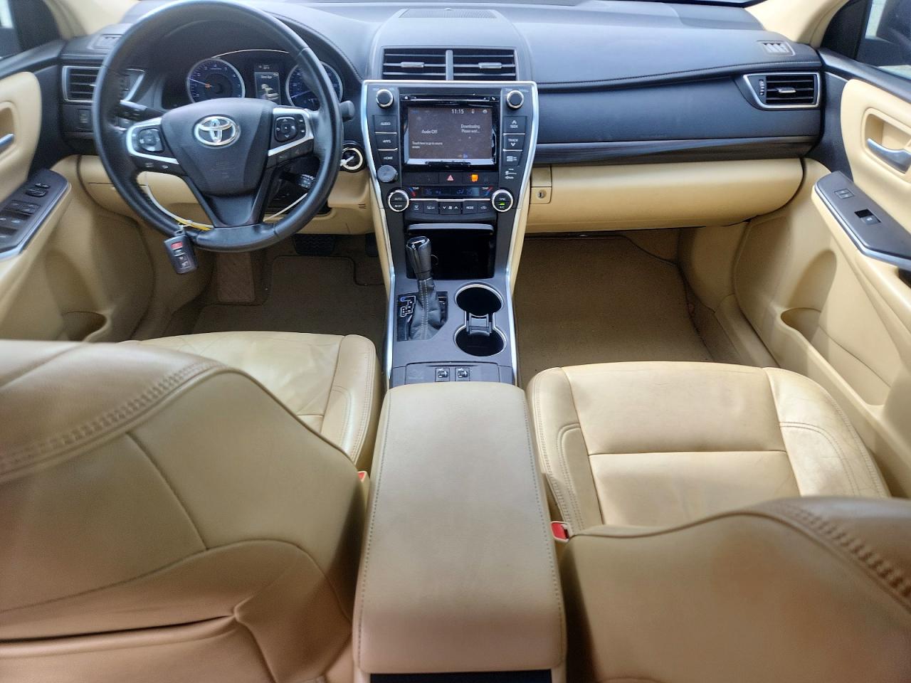 2015 Toyota Camry Le Black vin: 4T1BF1FK2FU985565