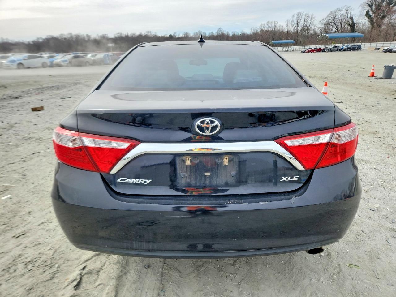 2015 Toyota Camry Le Black vin: 4T1BF1FK2FU985565