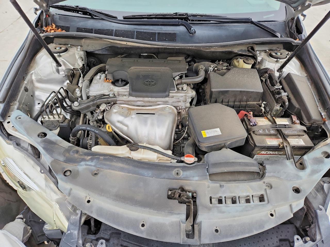 2016 Toyota Camry Le Серебряный vin: 4T1BF1FK2GU134593