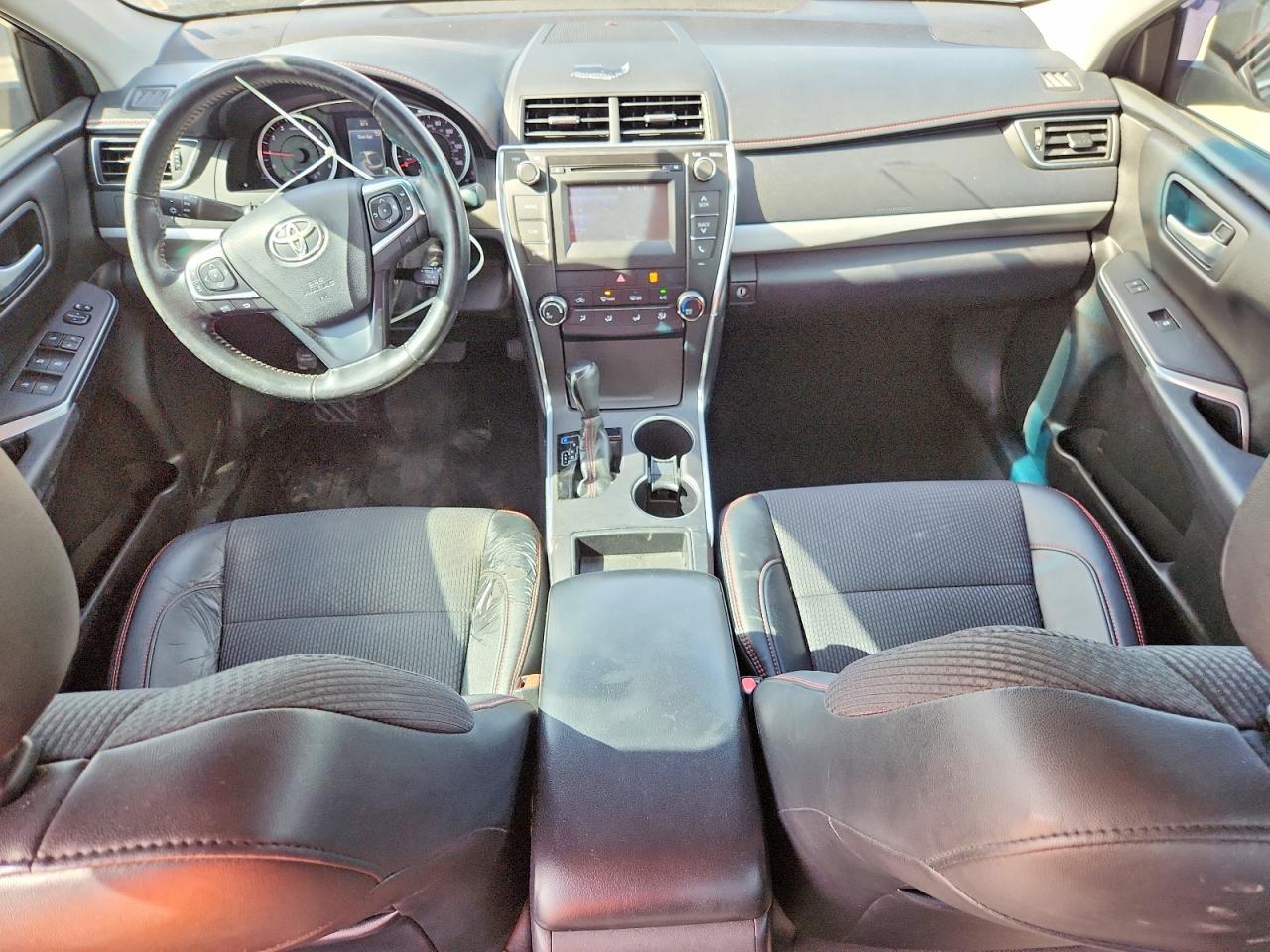 2016 Toyota Camry Se Black vin: 4T1BF1FK2GU240980