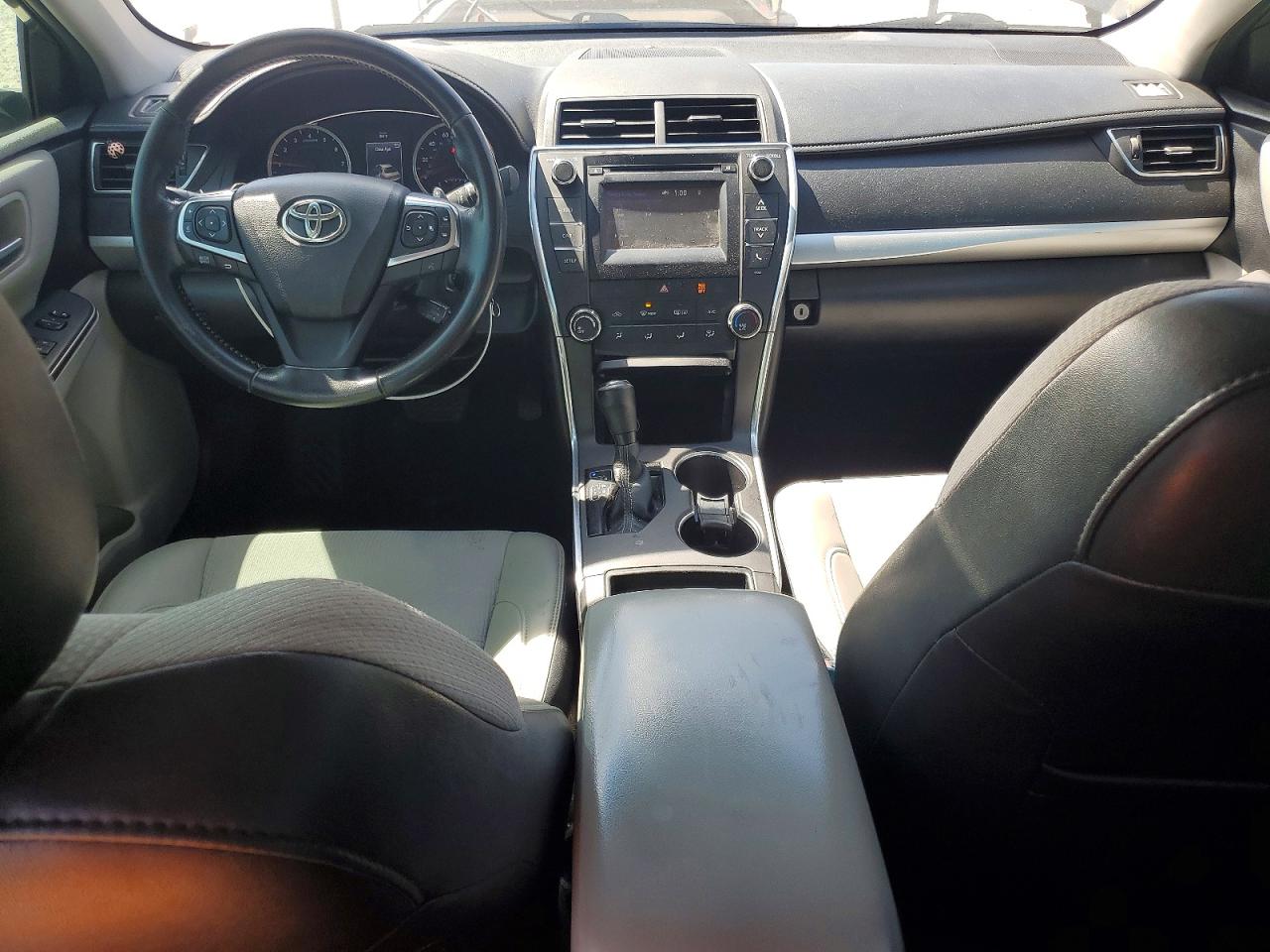 2016 Toyota Camry Se Gray vin: 4T1BF1FK2GU597995