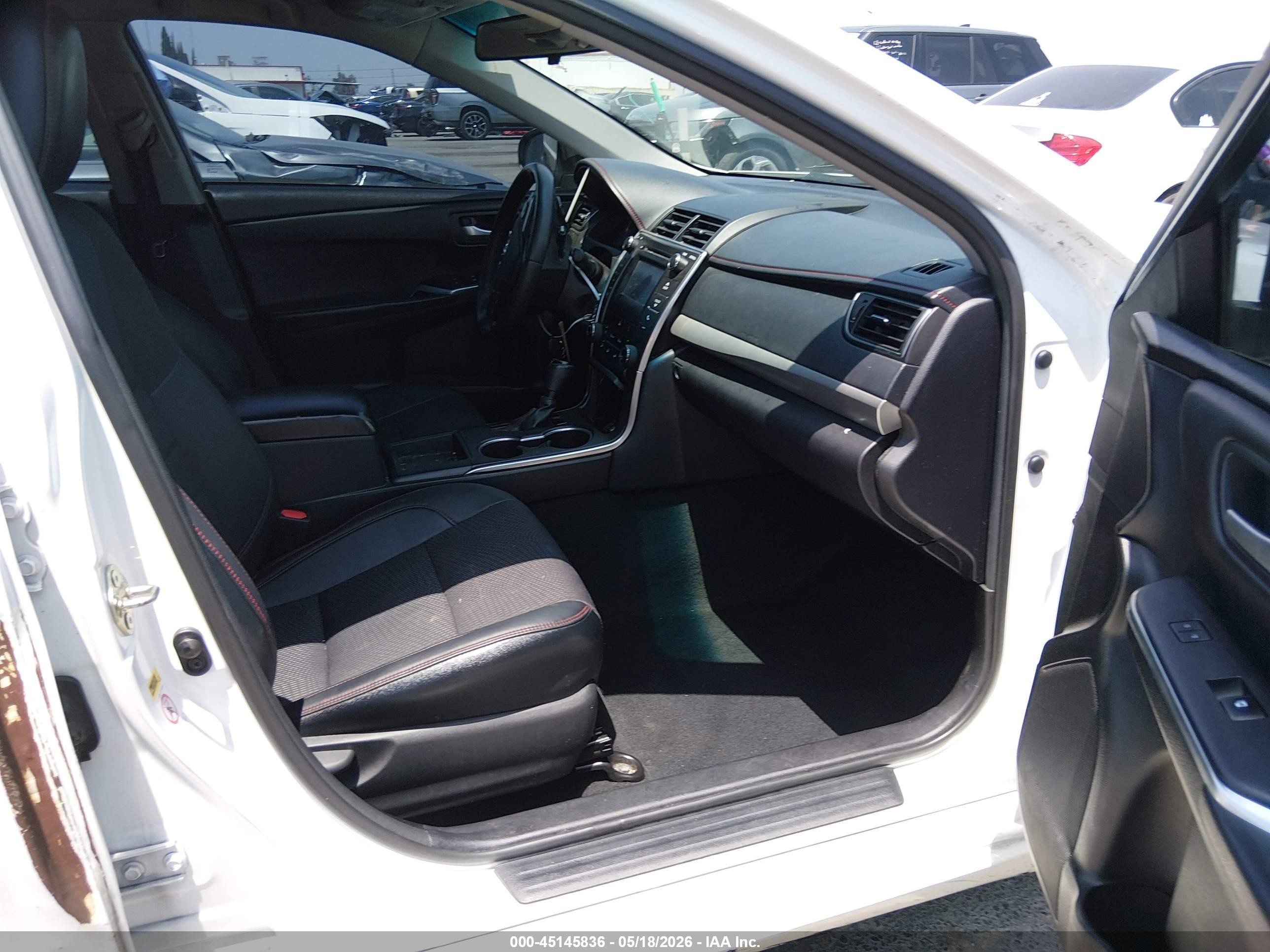 2017 Toyota Camry Se White vin: 4T1BF1FK2HU284964