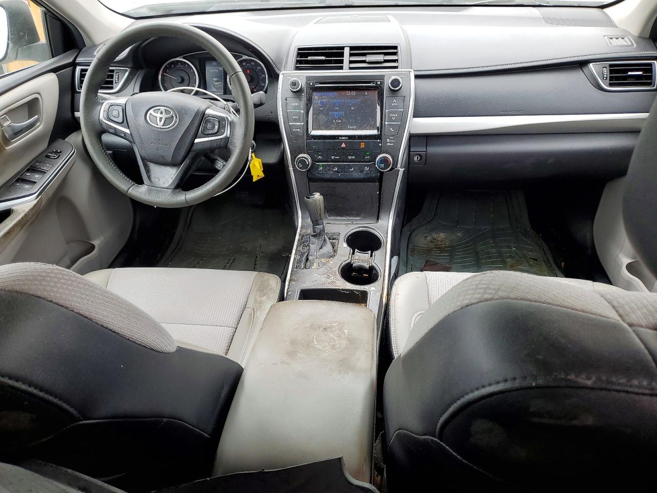 2017 Toyota Camry Se White vin: 4T1BF1FK2HU329613