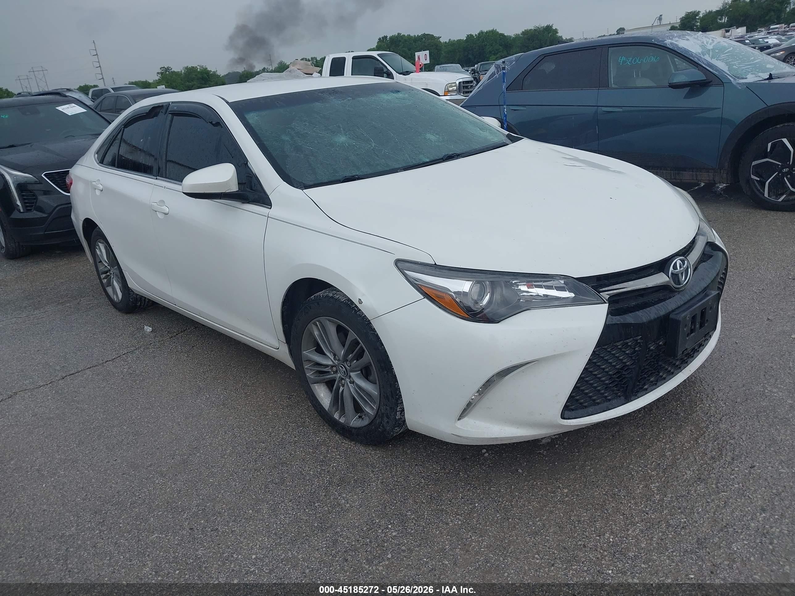 2017 Toyota Camry Se White vin: 4T1BF1FK2HU423071
