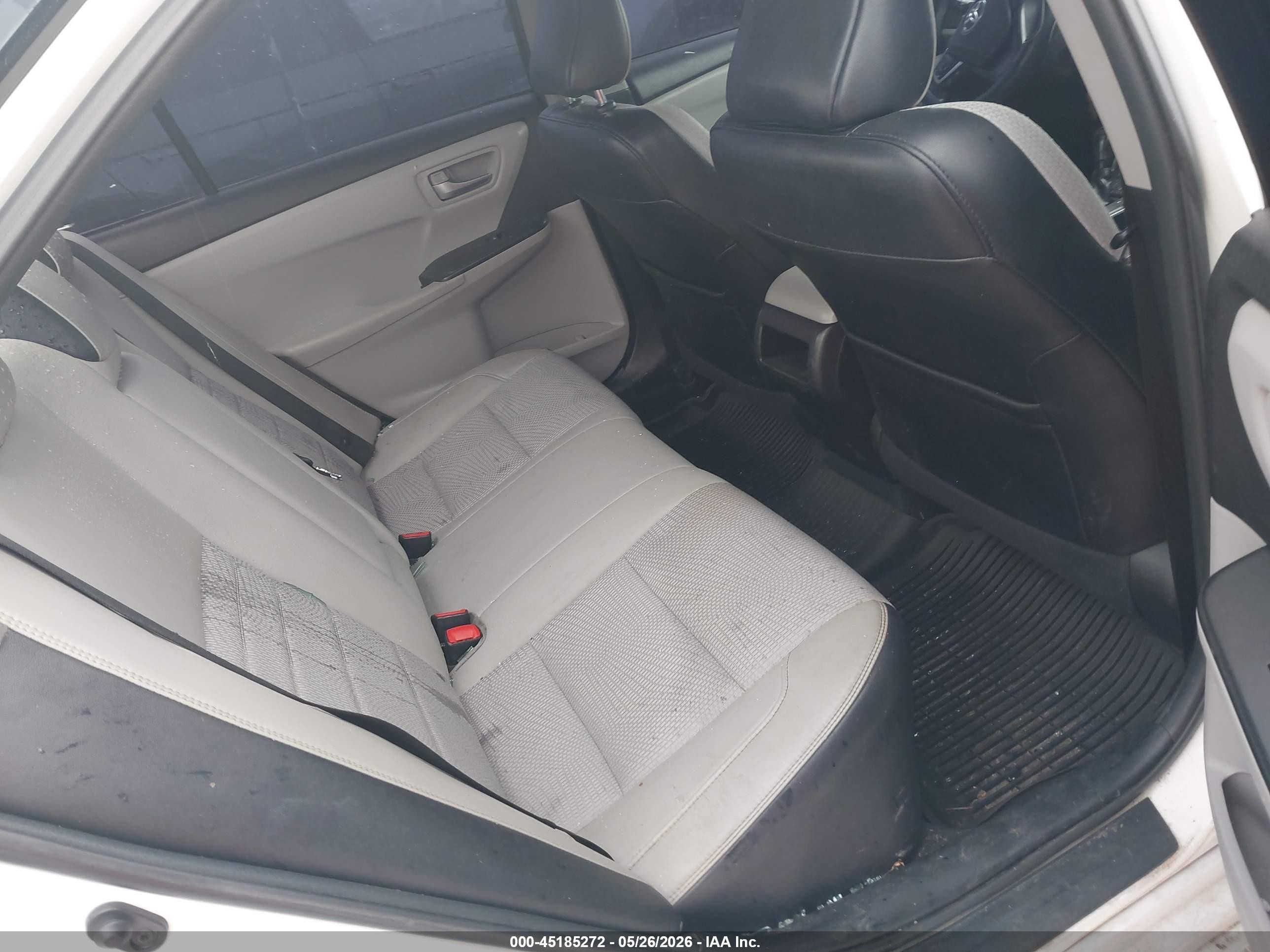 2017 Toyota Camry Se White vin: 4T1BF1FK2HU423071