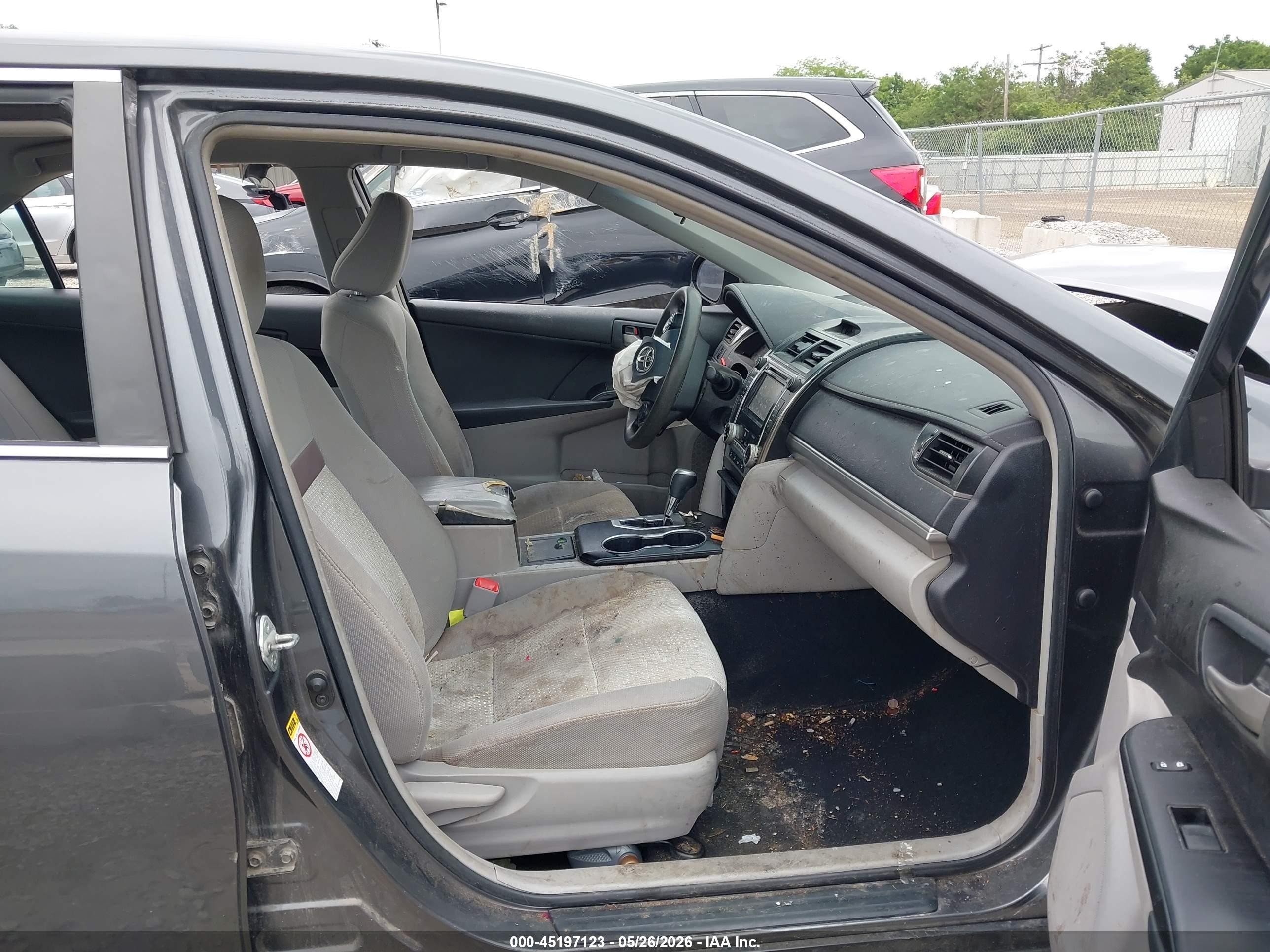 2012 Toyota Camry Le Green vin: 4T1BF1FK3CU002162