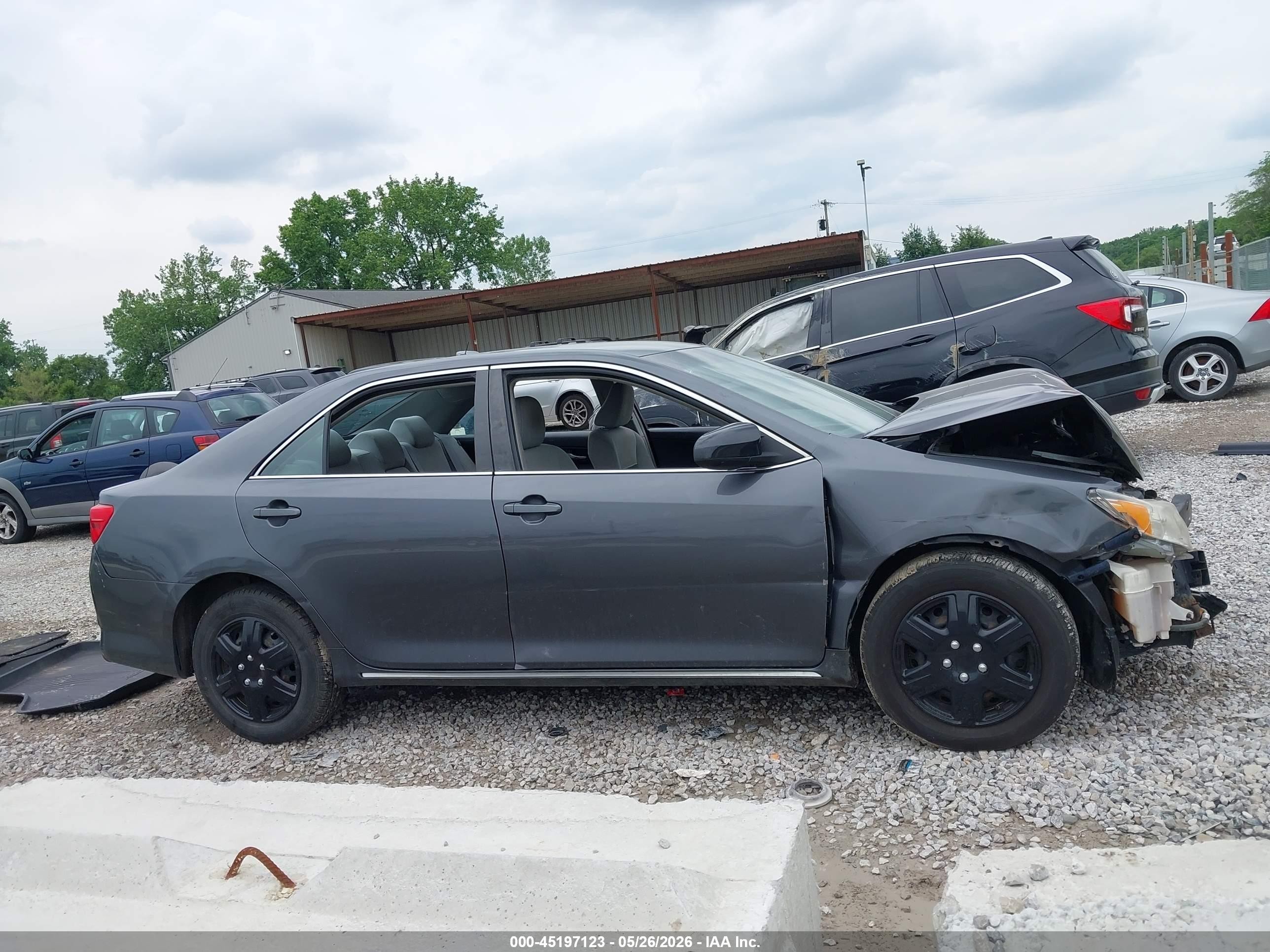 2012 Toyota Camry Le Green vin: 4T1BF1FK3CU002162