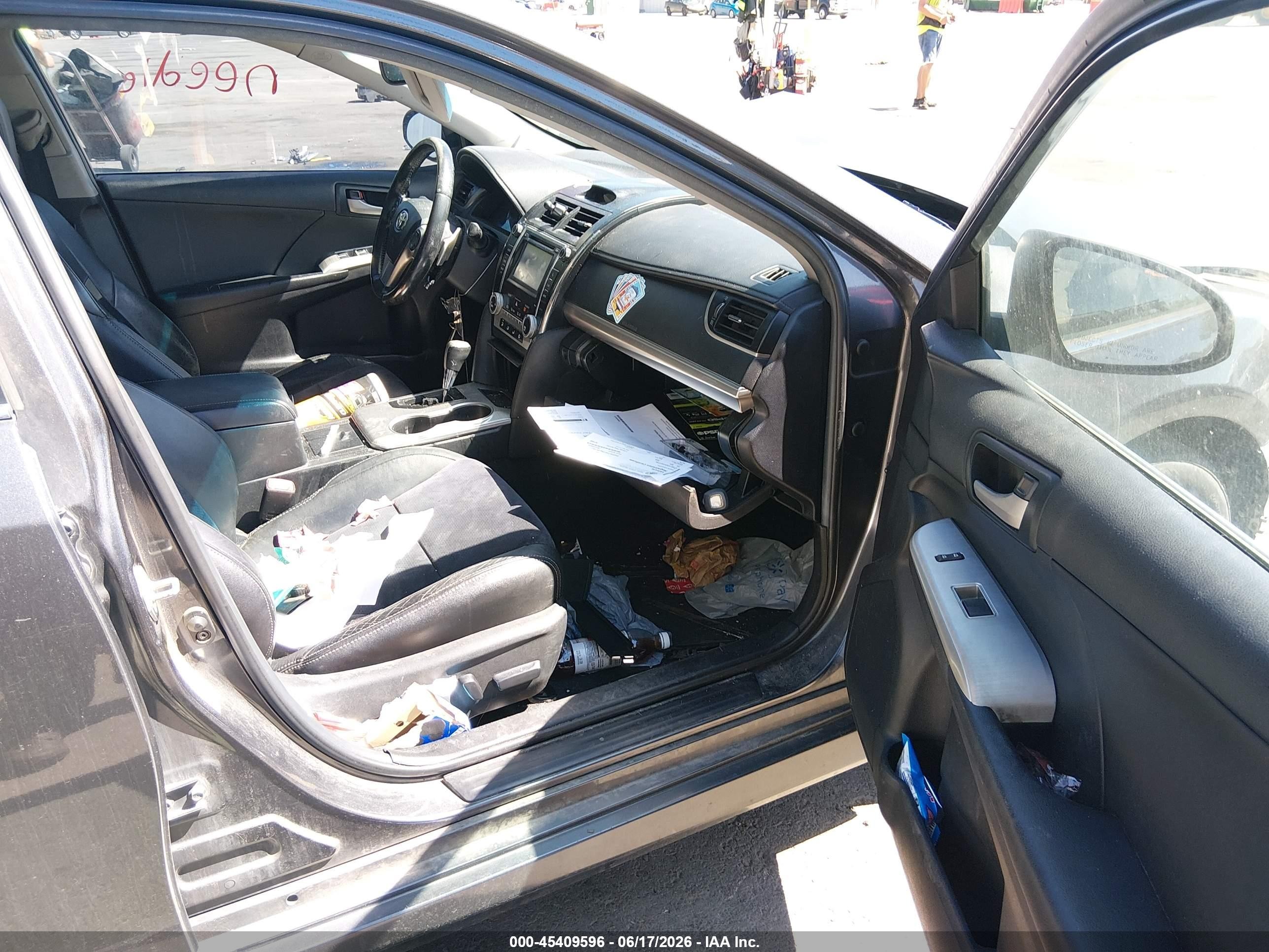 2012 Toyota Camry Se Gray vin: 4T1BF1FK3CU017700