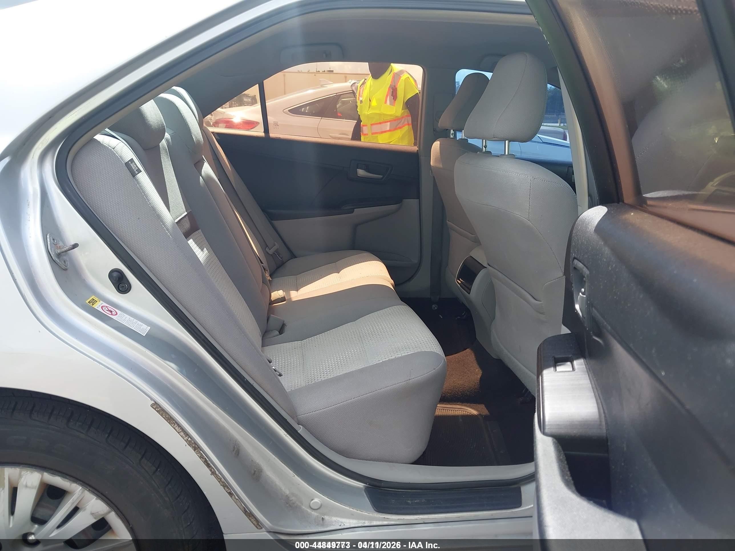 2012 Toyota Camry Le Silver vin: 4T1BF1FK3CU020600
