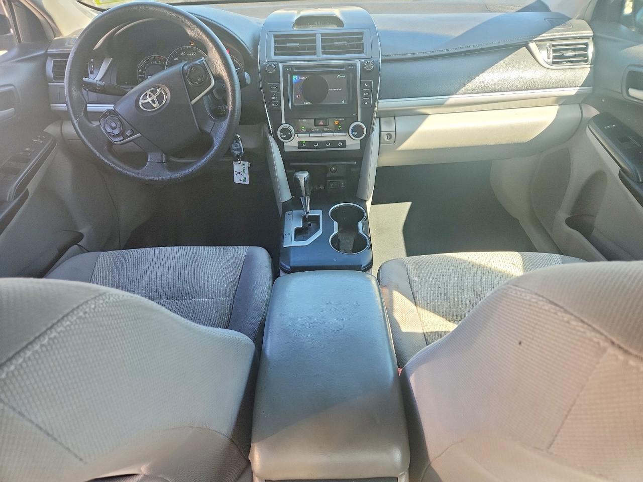 2012 Toyota Camry Le Gray vin: 4T1BF1FK3CU024730