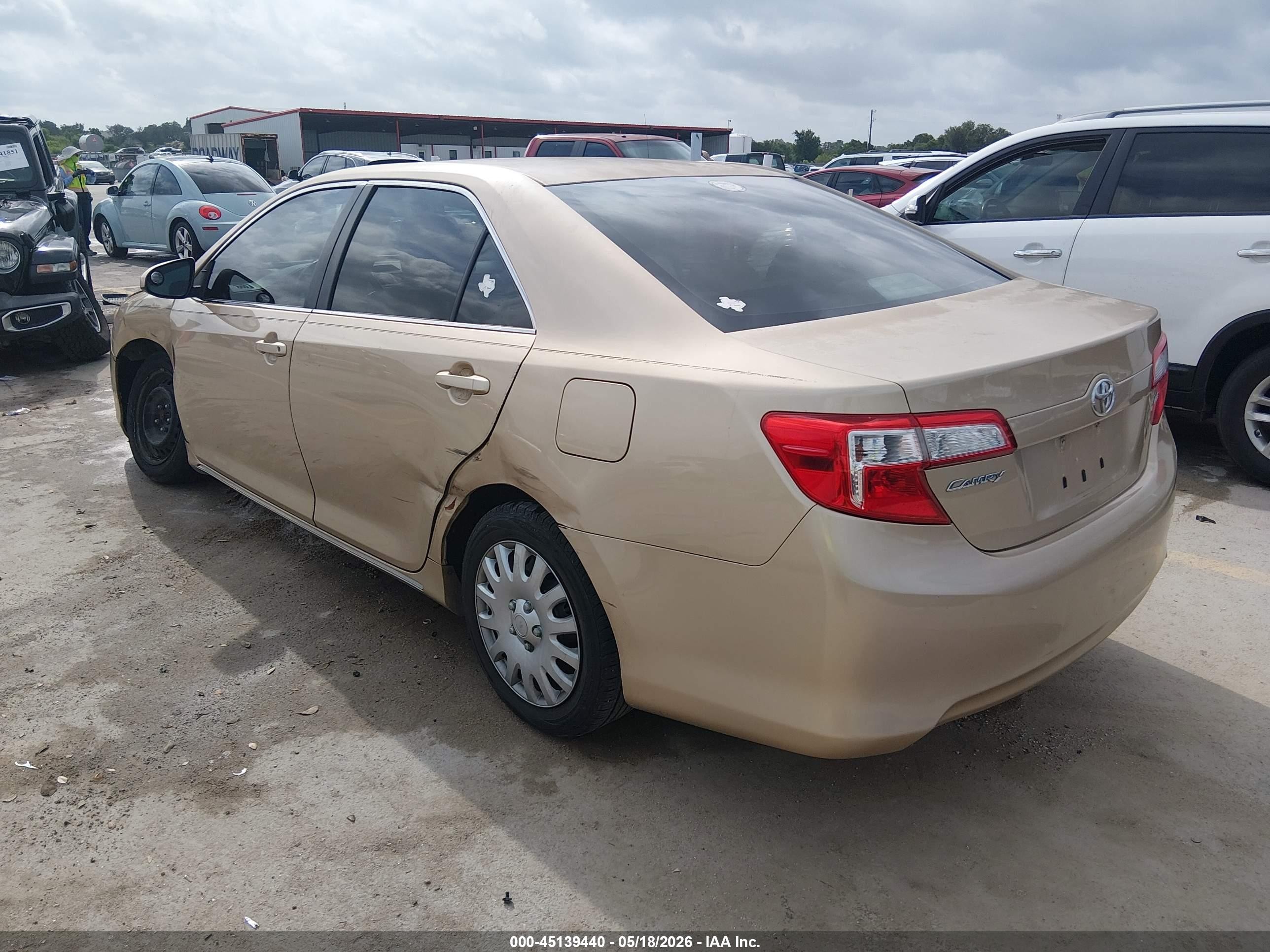 2012 Toyota Camry Le Brown vin: 4T1BF1FK3CU031497