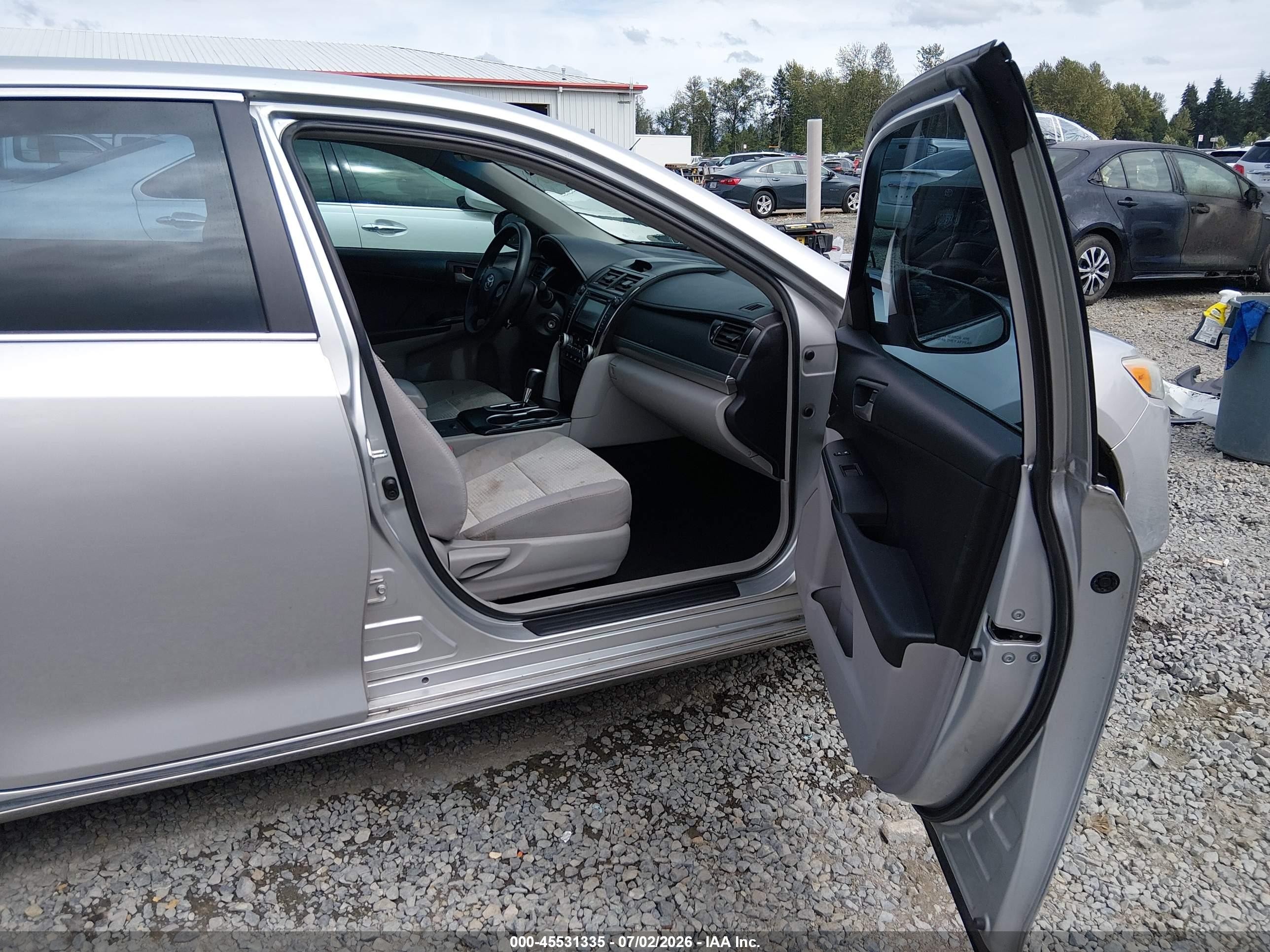 2012 Toyota Camry Le Silver vin: 4T1BF1FK3CU037297