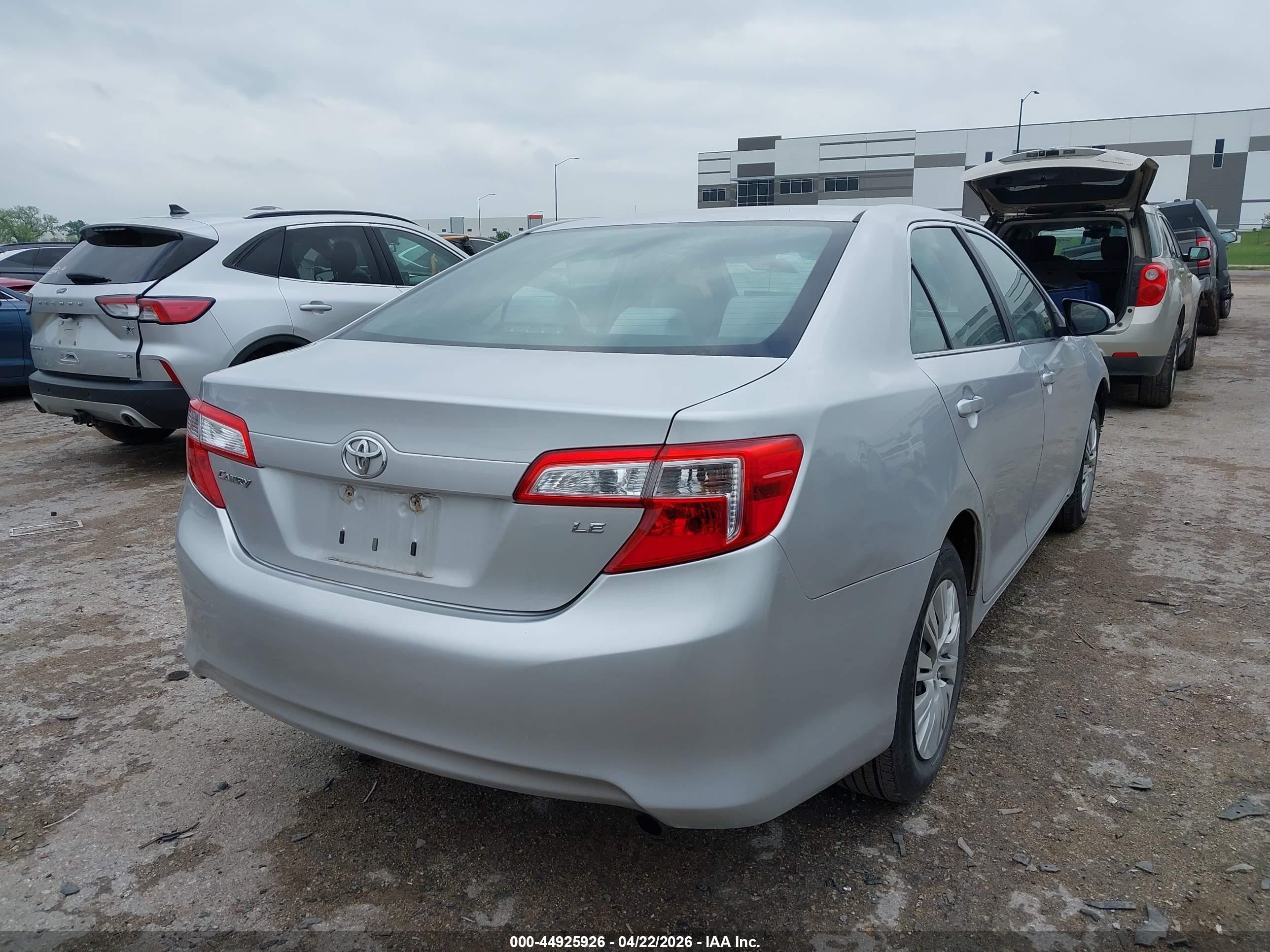 2012 Toyota Camry Le Silver vin: 4T1BF1FK3CU041592