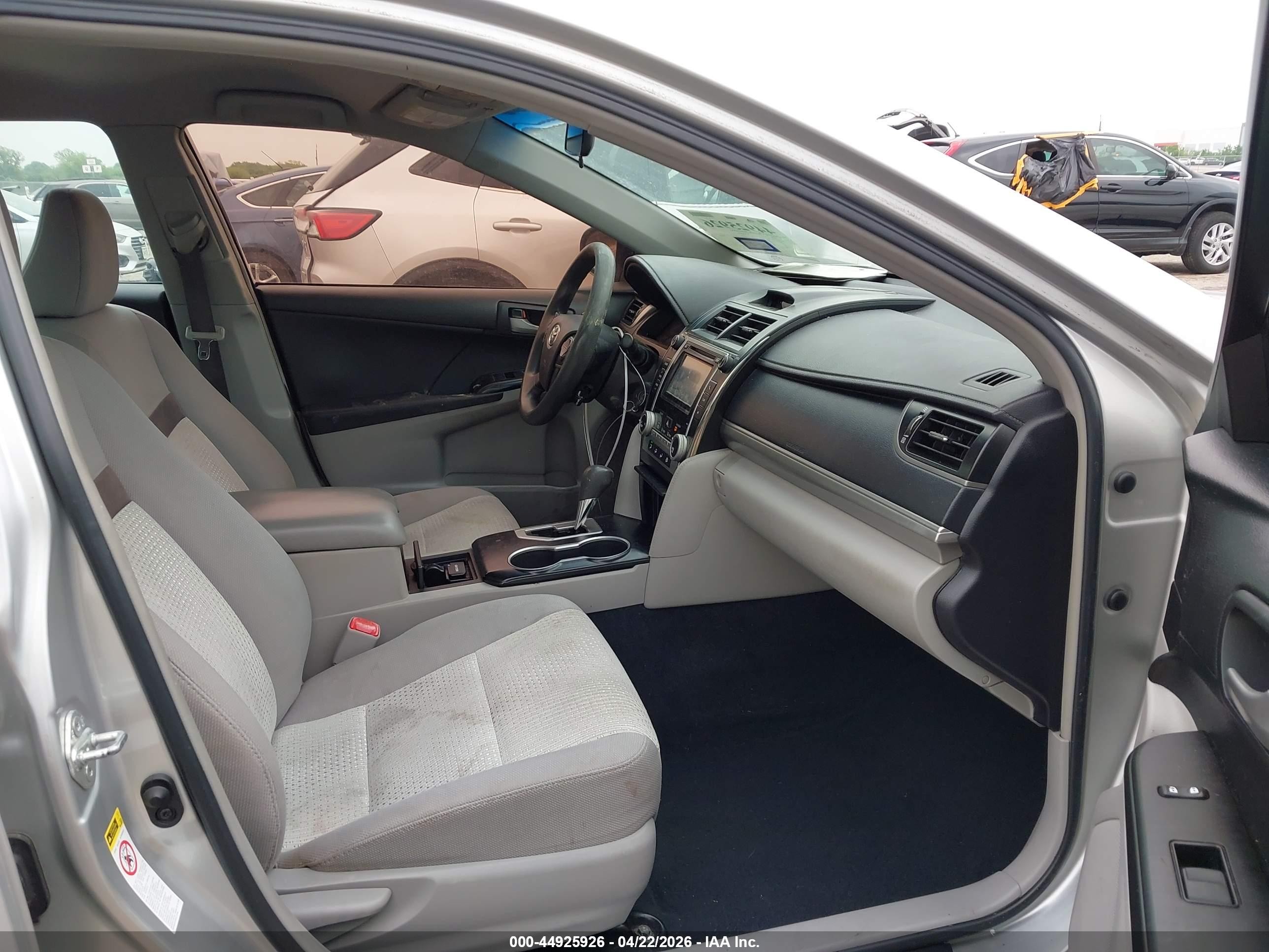 2012 Toyota Camry Le Silver vin: 4T1BF1FK3CU041592