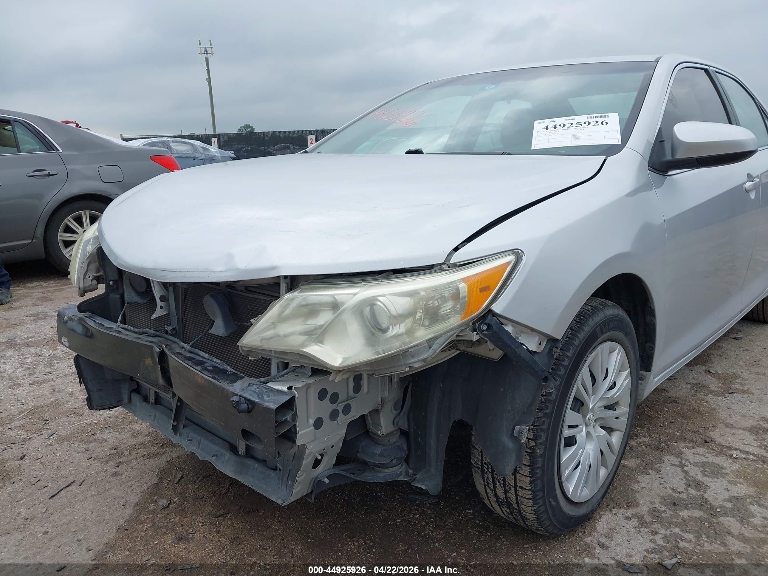 2012 Toyota Camry Le Silver vin: 4T1BF1FK3CU041592