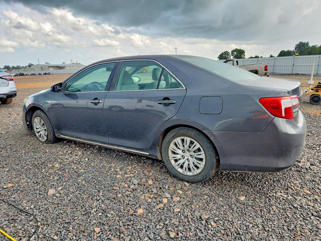 2012 Toyota Camry Le Gray vin: 4T1BF1FK3CU045836