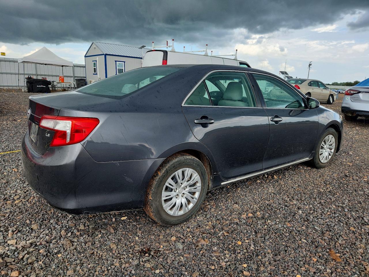 2012 Toyota Camry Le Gray vin: 4T1BF1FK3CU045836
