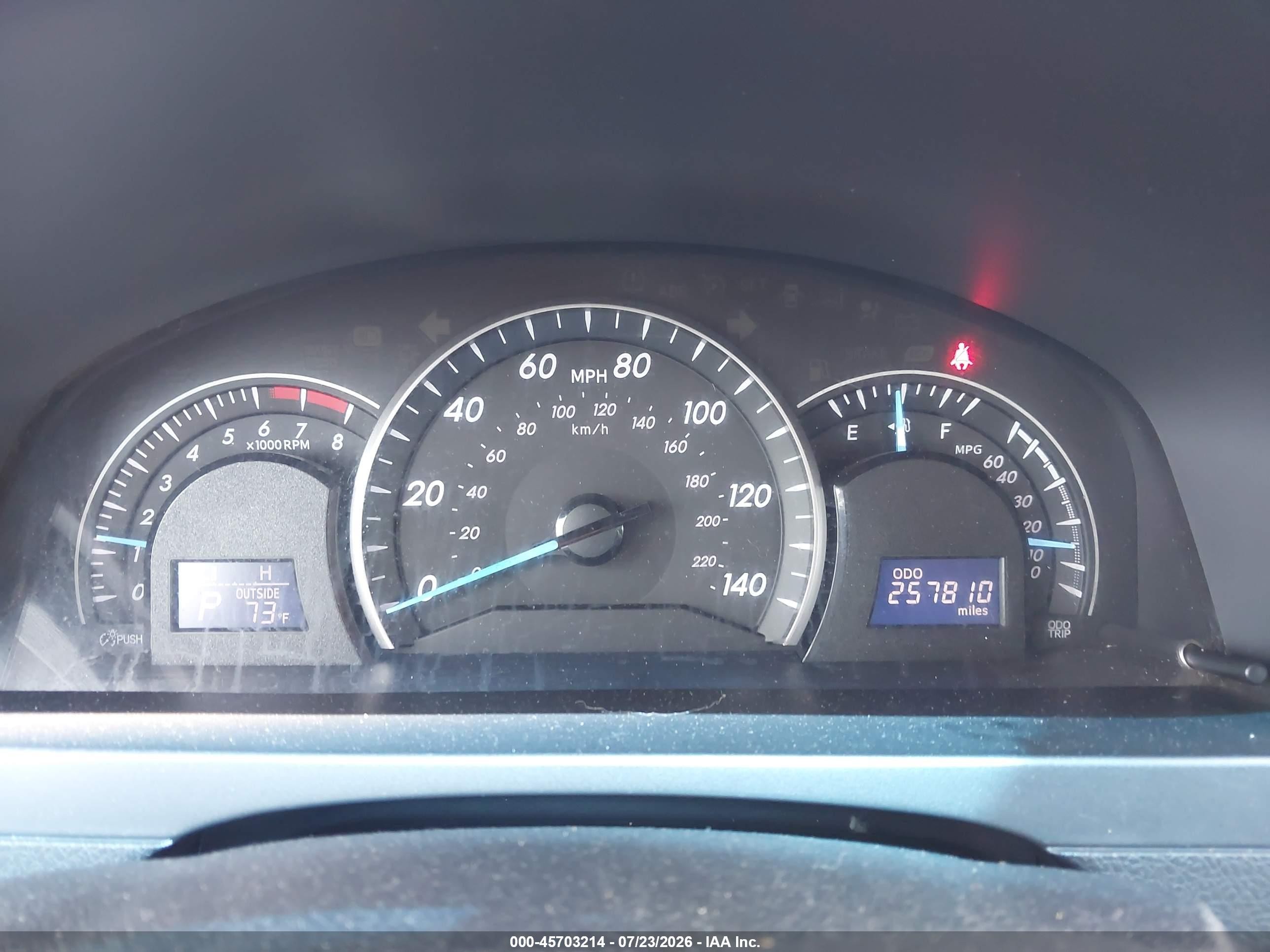 2012 Toyota Camry Le Серебряный vin: 4T1BF1FK3CU081798