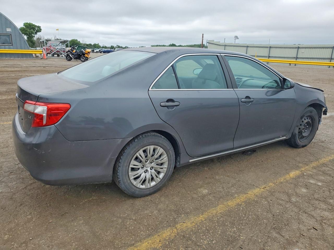 2012 Toyota Camry Le Серый vin: 4T1BF1FK3CU083406