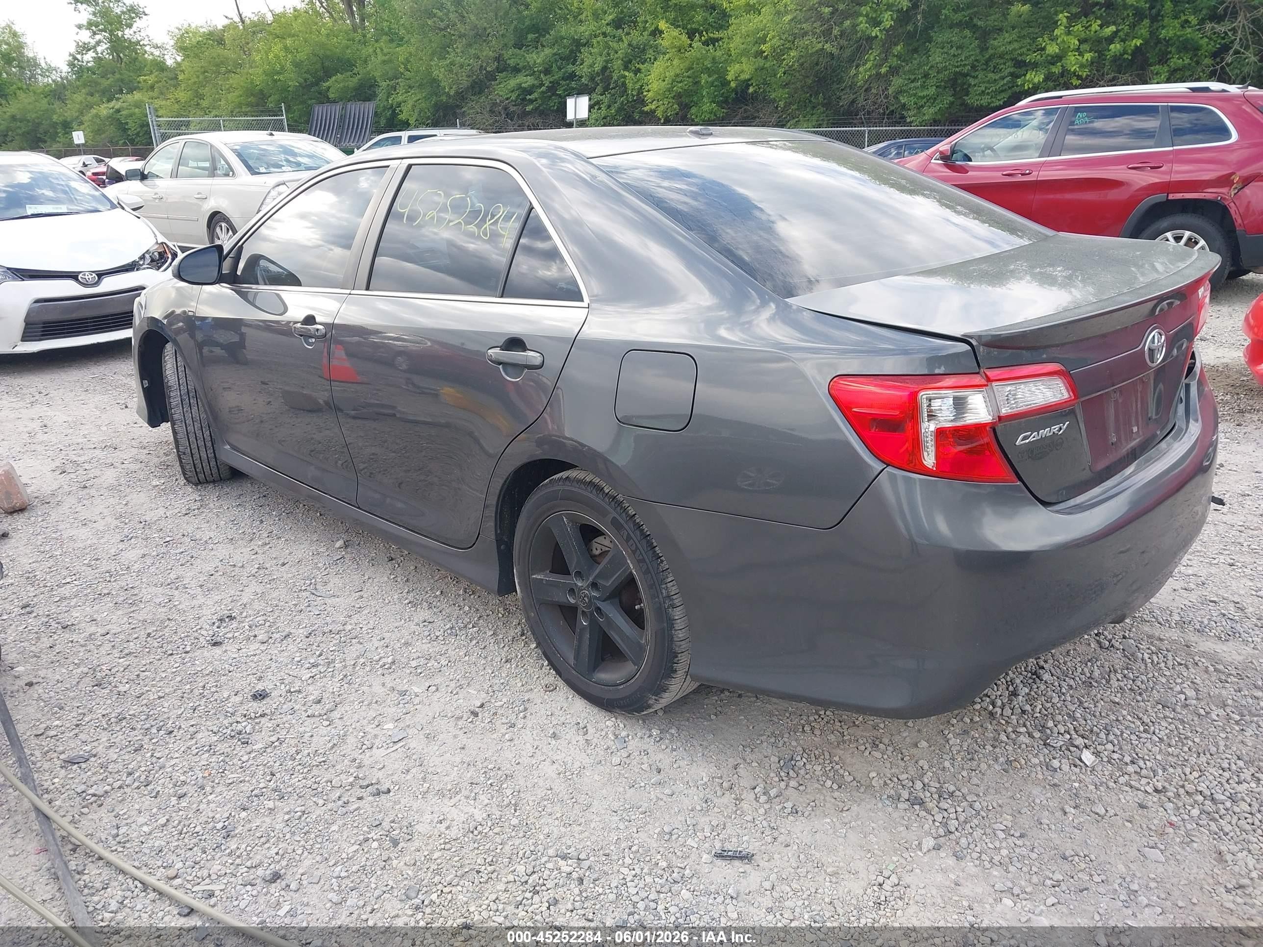 2012 Toyota Camry Se Серый vin: 4T1BF1FK3CU085446