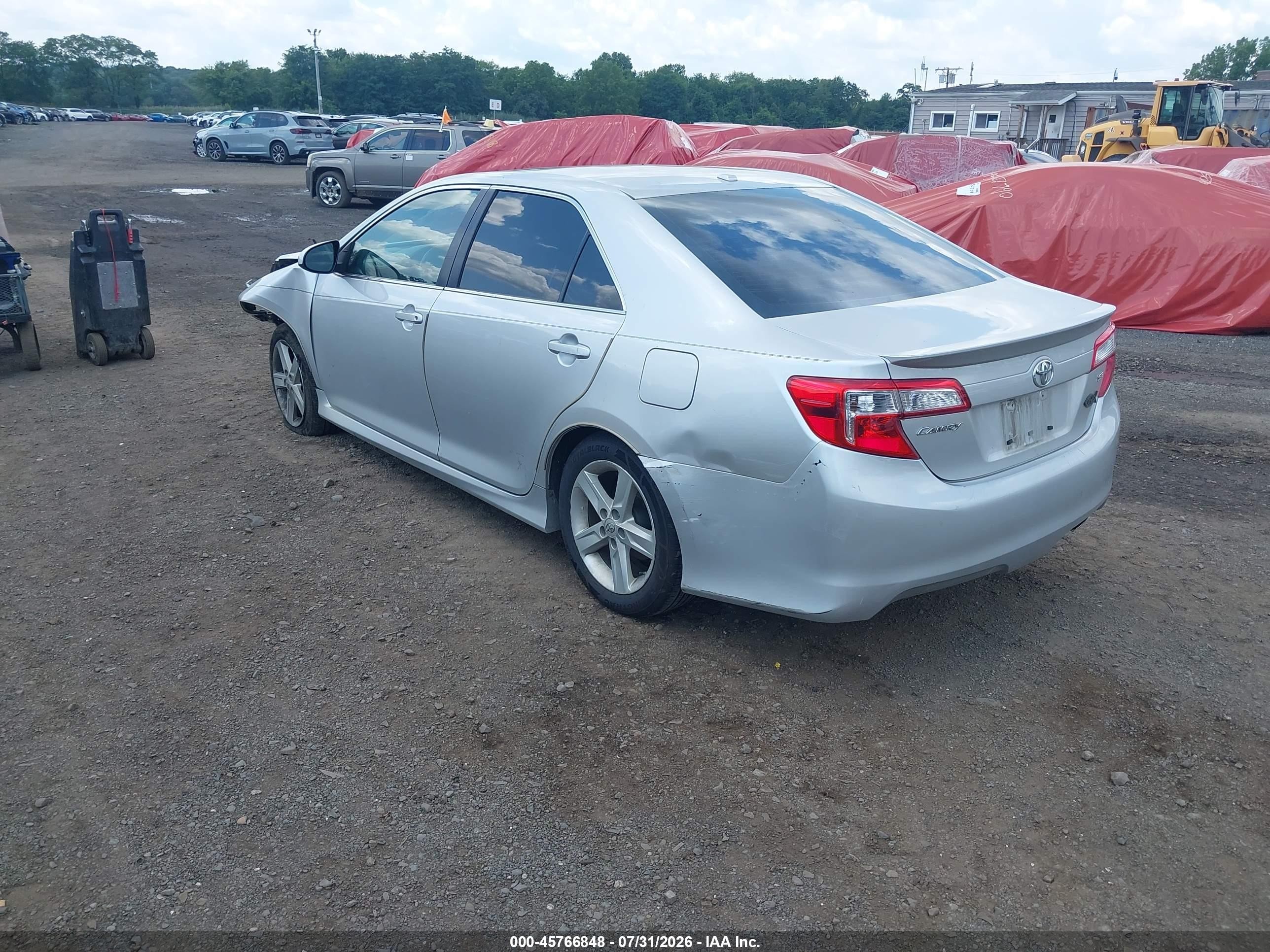 2012 Toyota Camry Se/le/xle Silver vin: 4T1BF1FK3CU120521