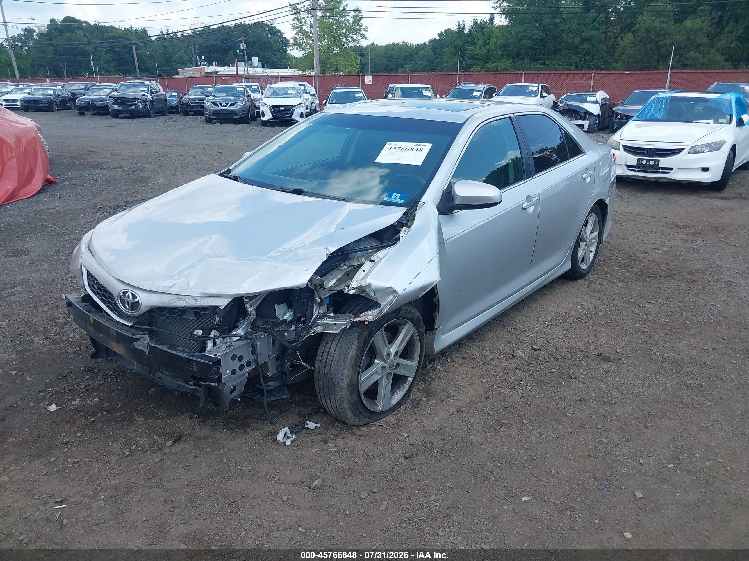 2012 Toyota Camry Se/le/xle Silver vin: 4T1BF1FK3CU120521