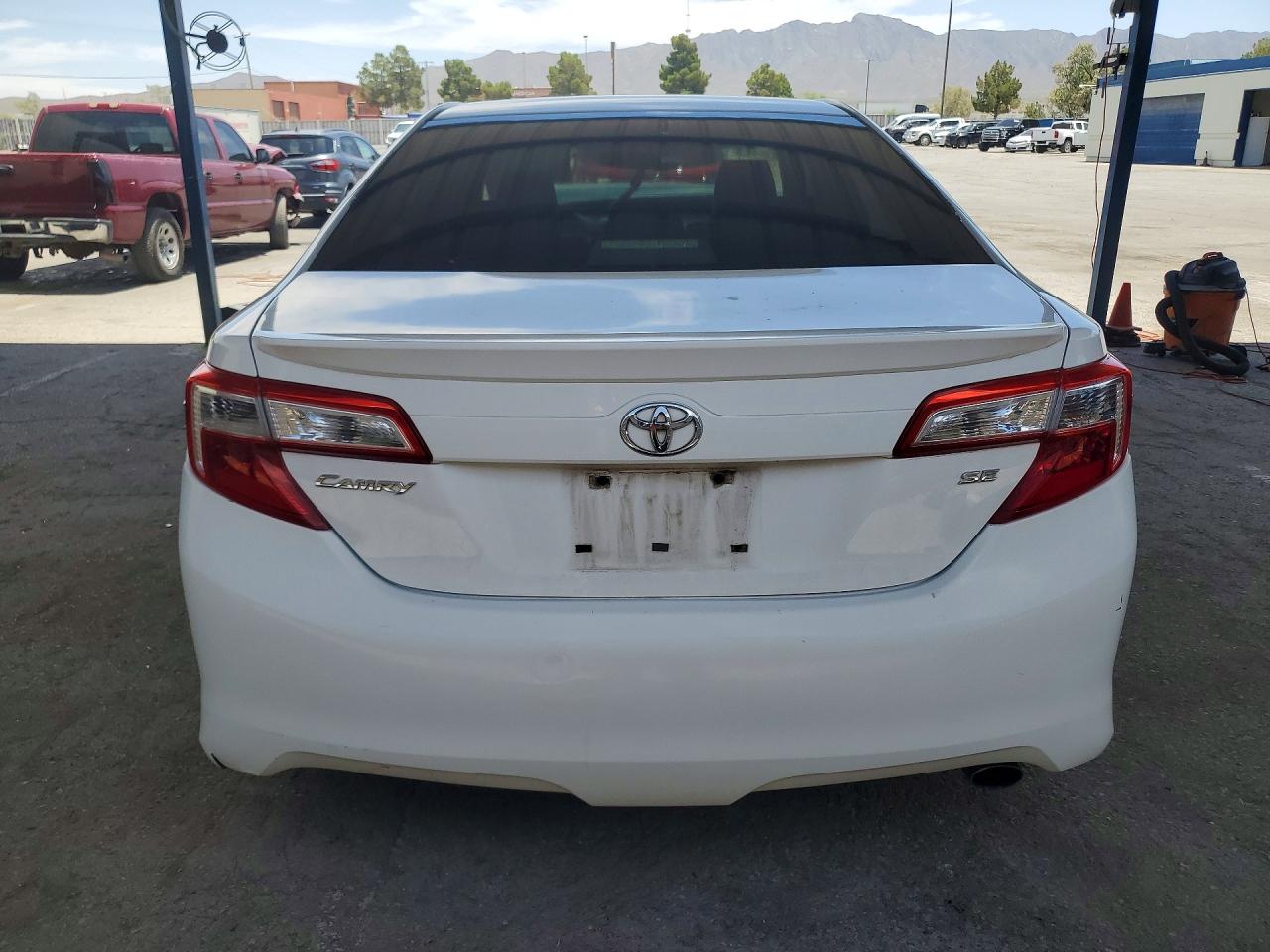 2012 Toyota Camry Se White vin: 4T1BF1FK3CU128991