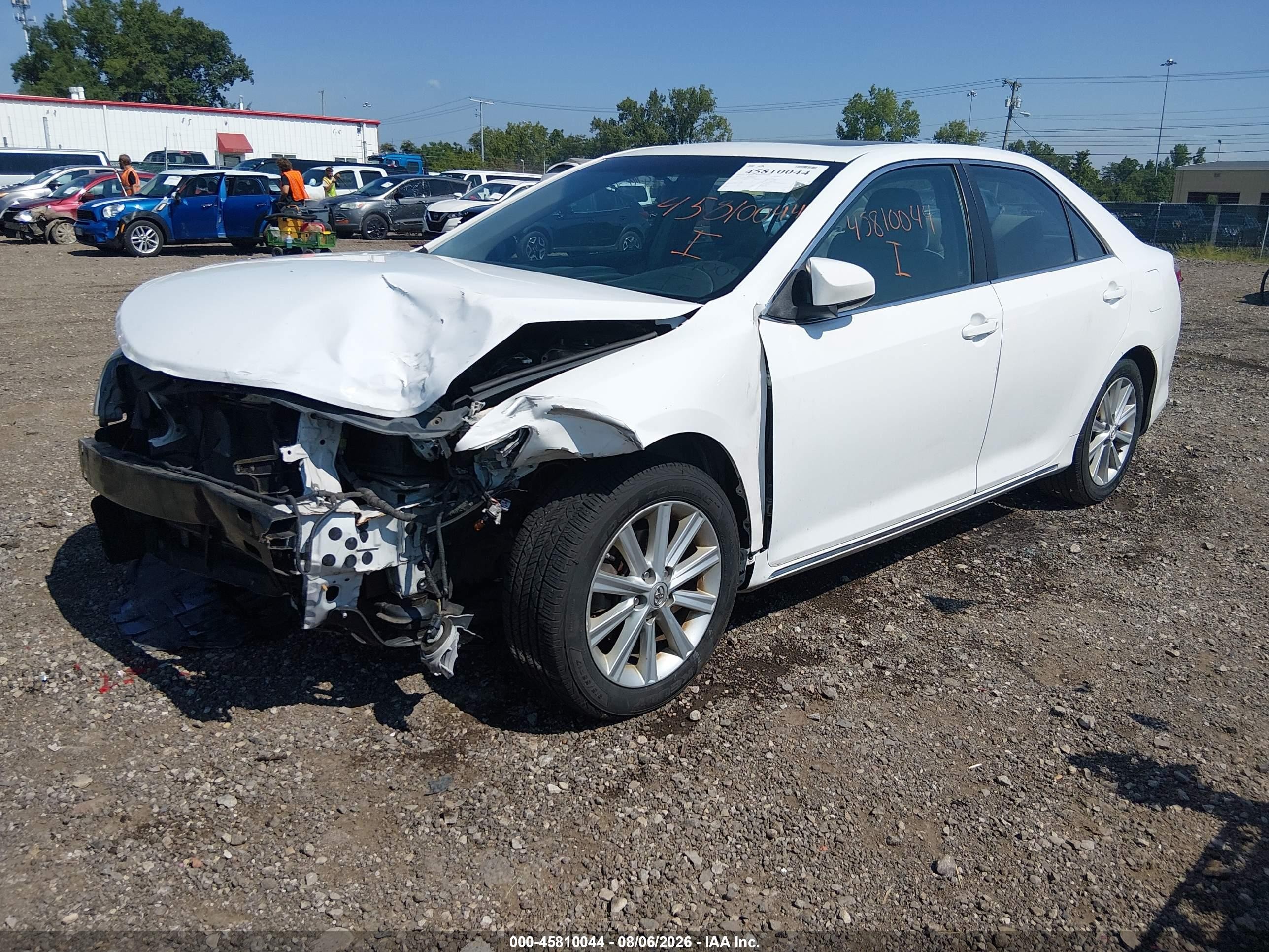 2012 Toyota Camry Xle White vin: 4T1BF1FK3CU138906