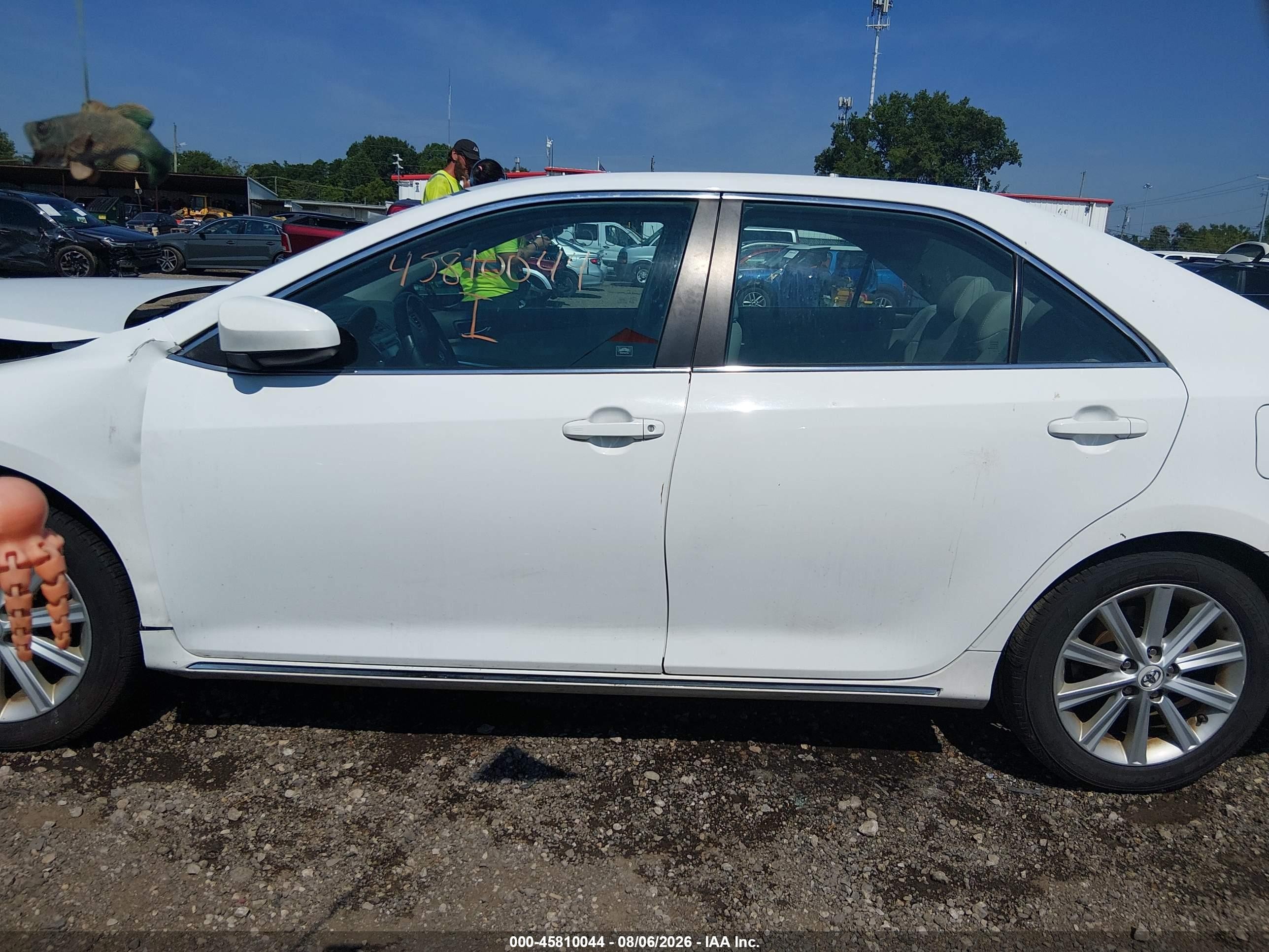 2012 Toyota Camry Xle White vin: 4T1BF1FK3CU138906