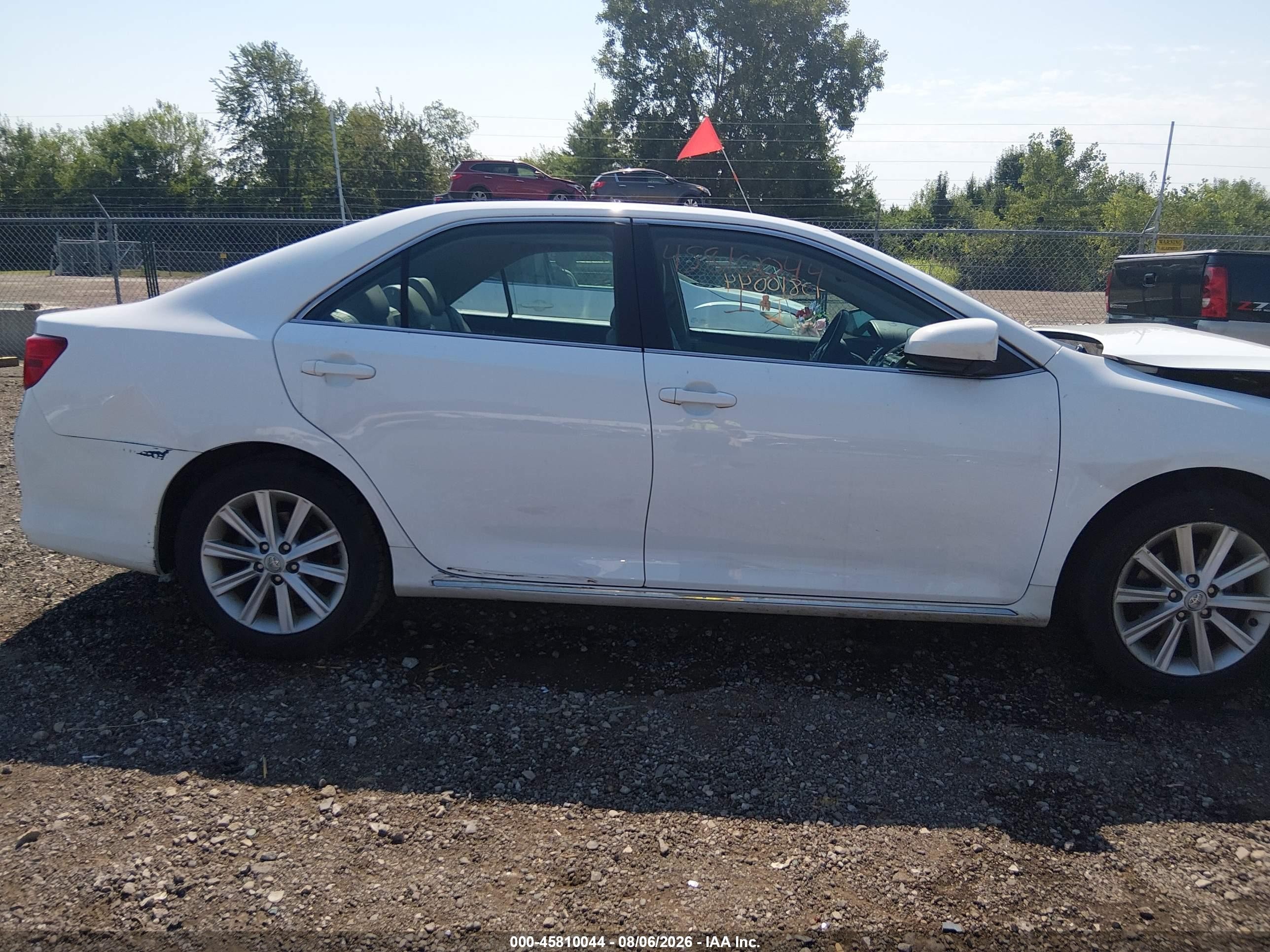 2012 Toyota Camry Xle White vin: 4T1BF1FK3CU138906