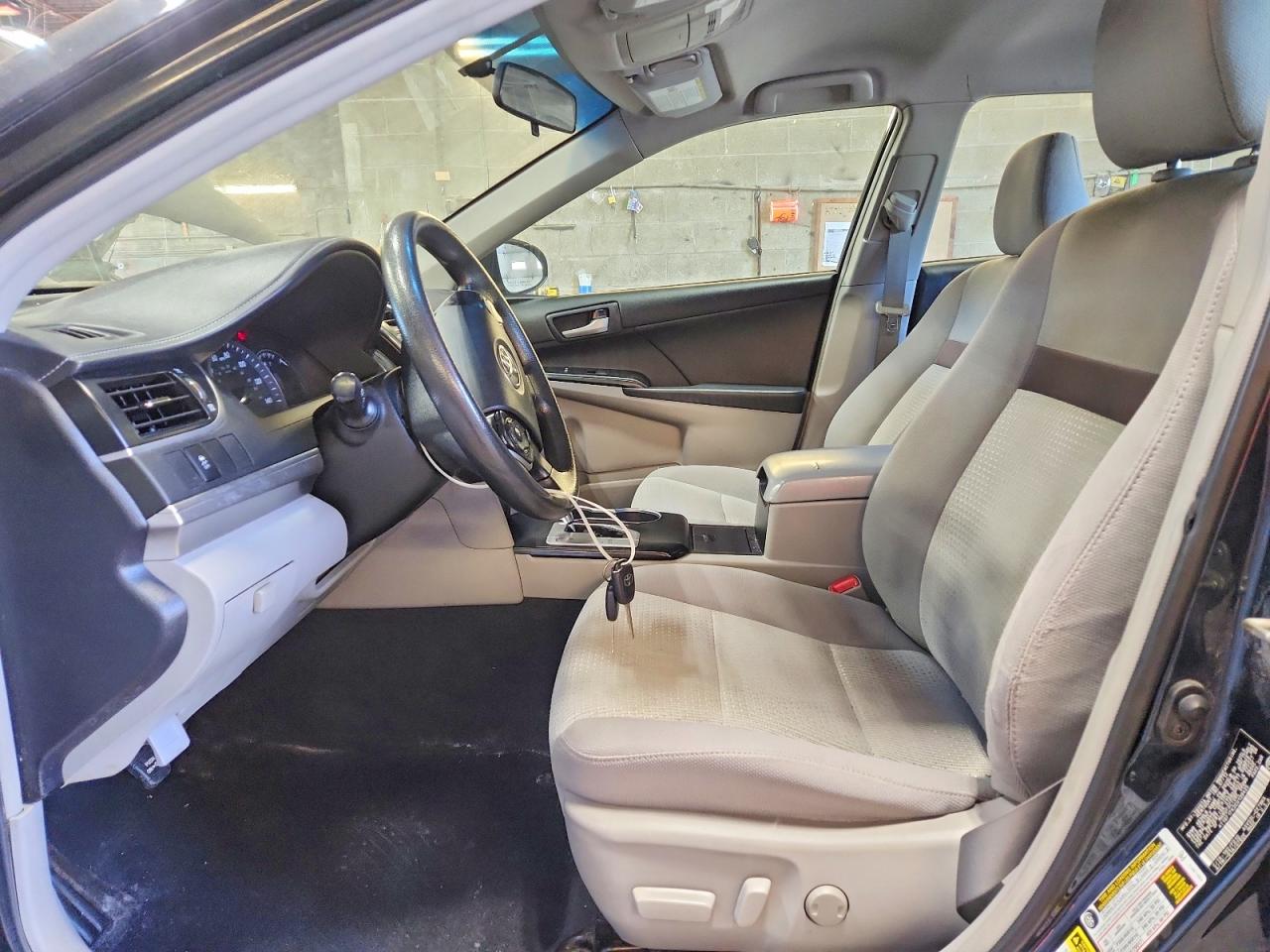 2012 Toyota Camry Le Black vin: 4T1BF1FK3CU139425