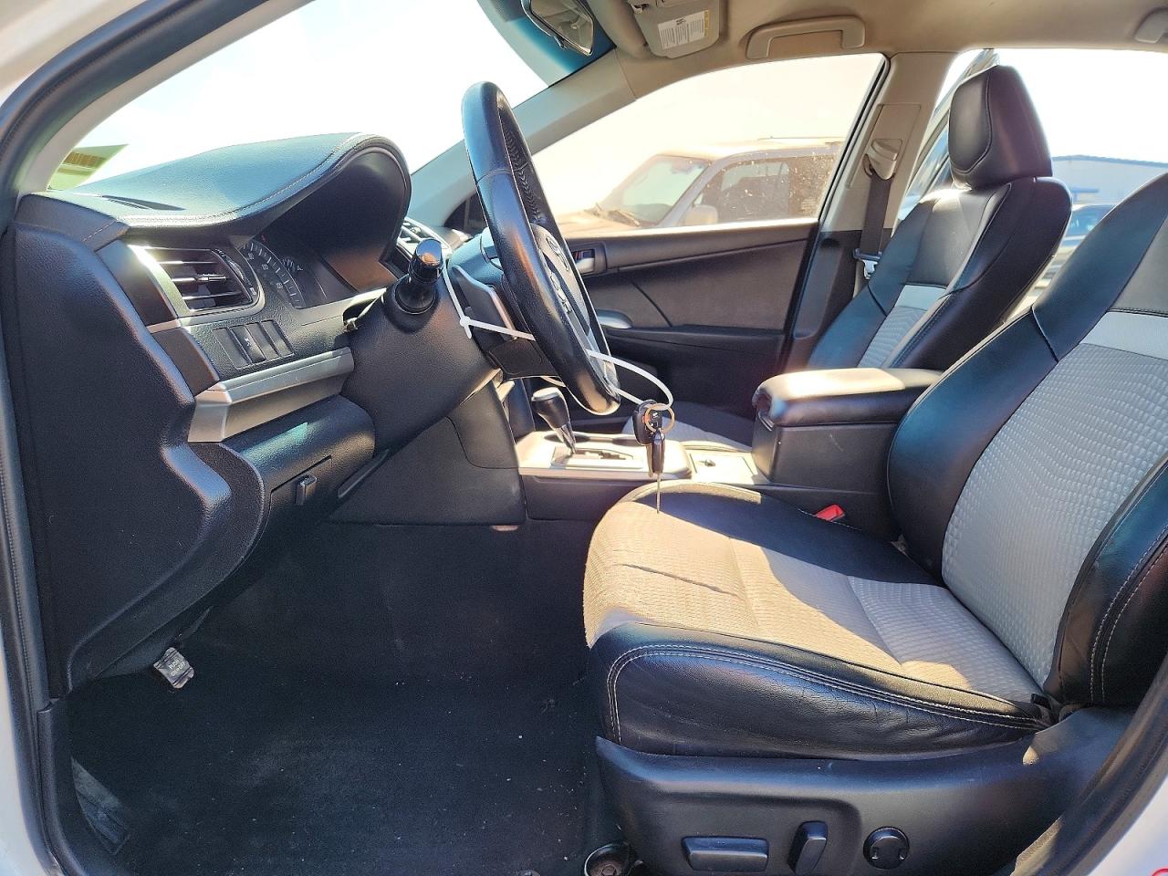 2012 Toyota Camry Se White vin: 4T1BF1FK3CU159951
