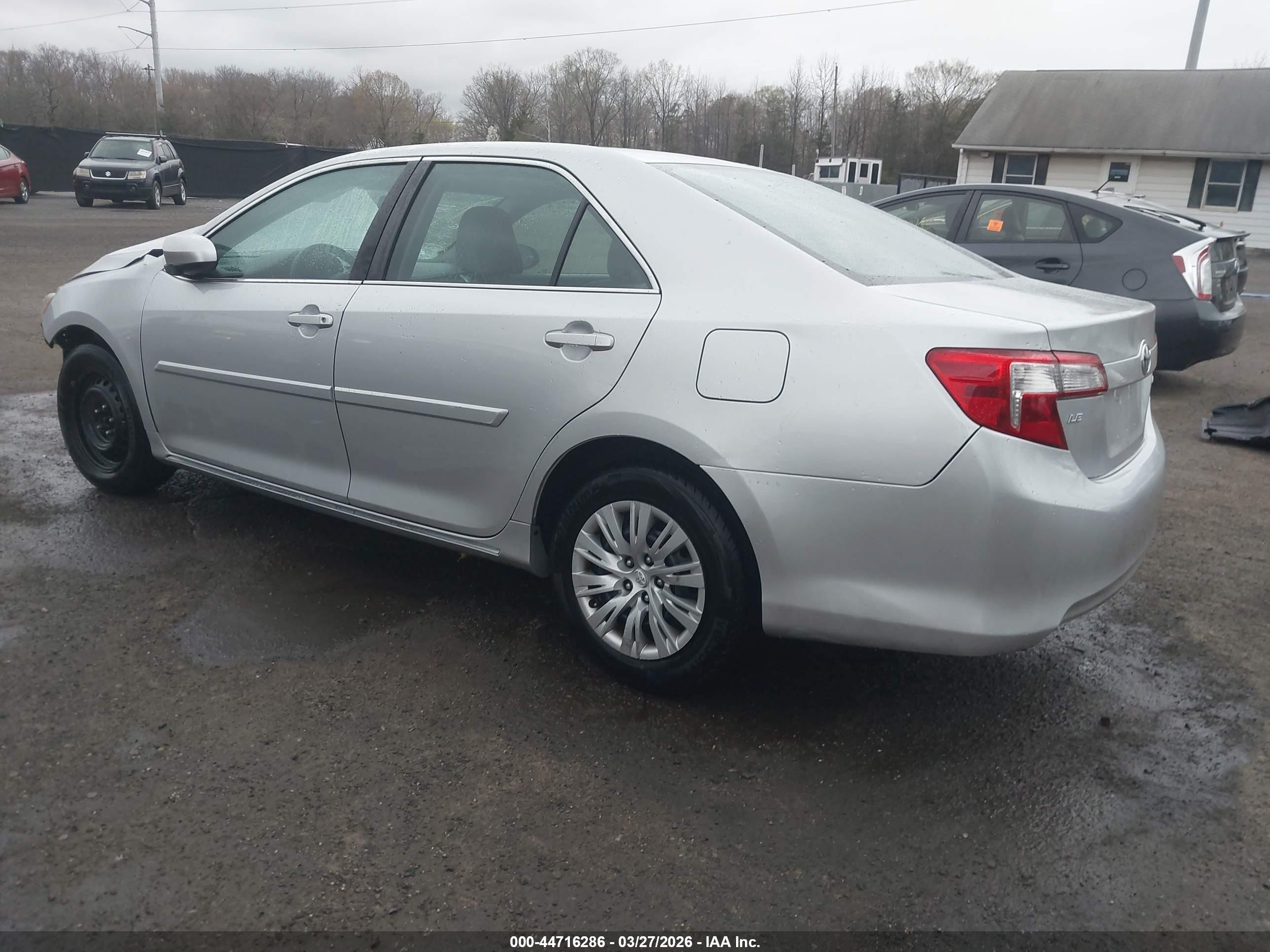 2012 Toyota Camry Le Silver vin: 4T1BF1FK3CU161618