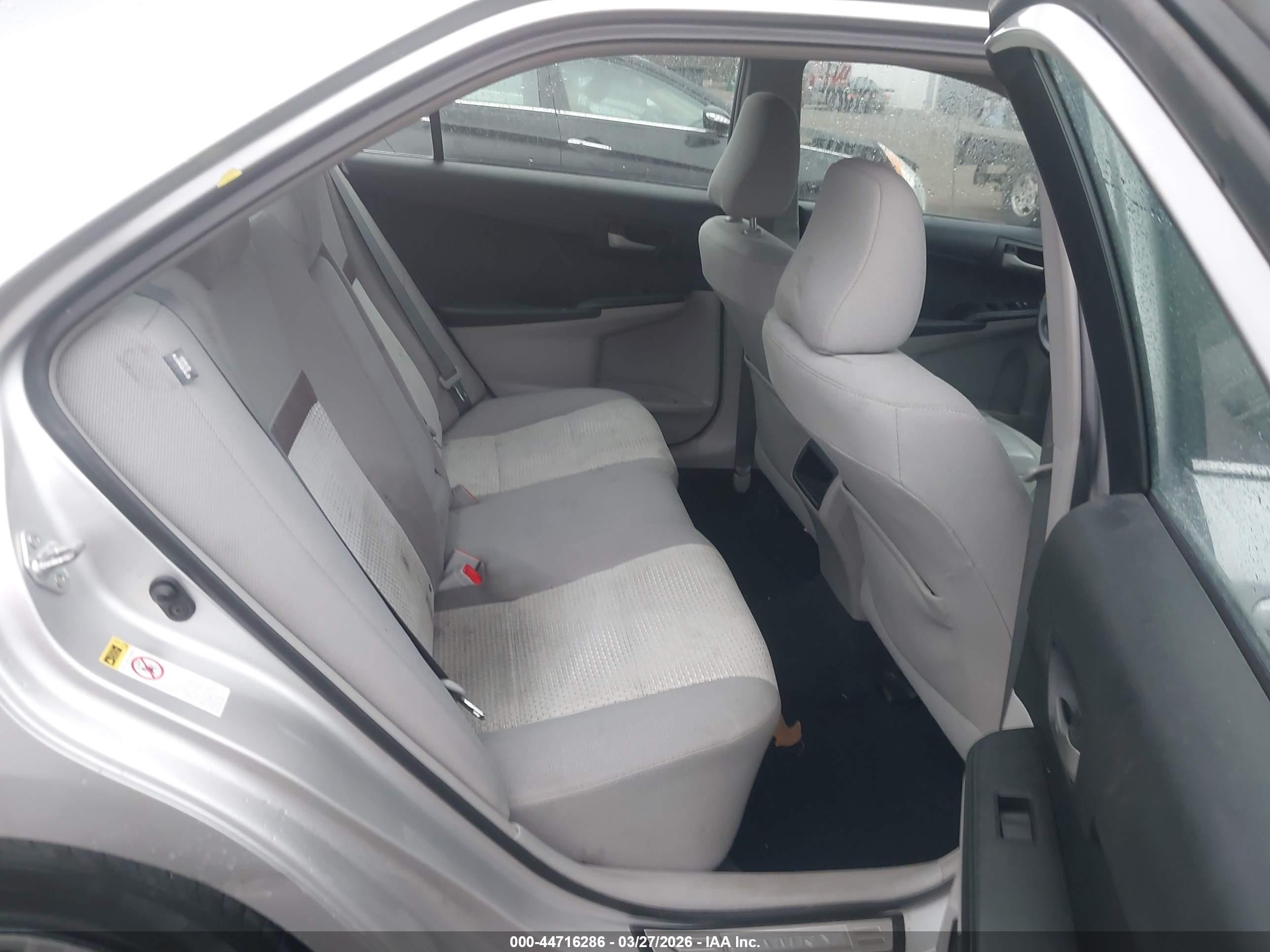 2012 Toyota Camry Le Silver vin: 4T1BF1FK3CU161618