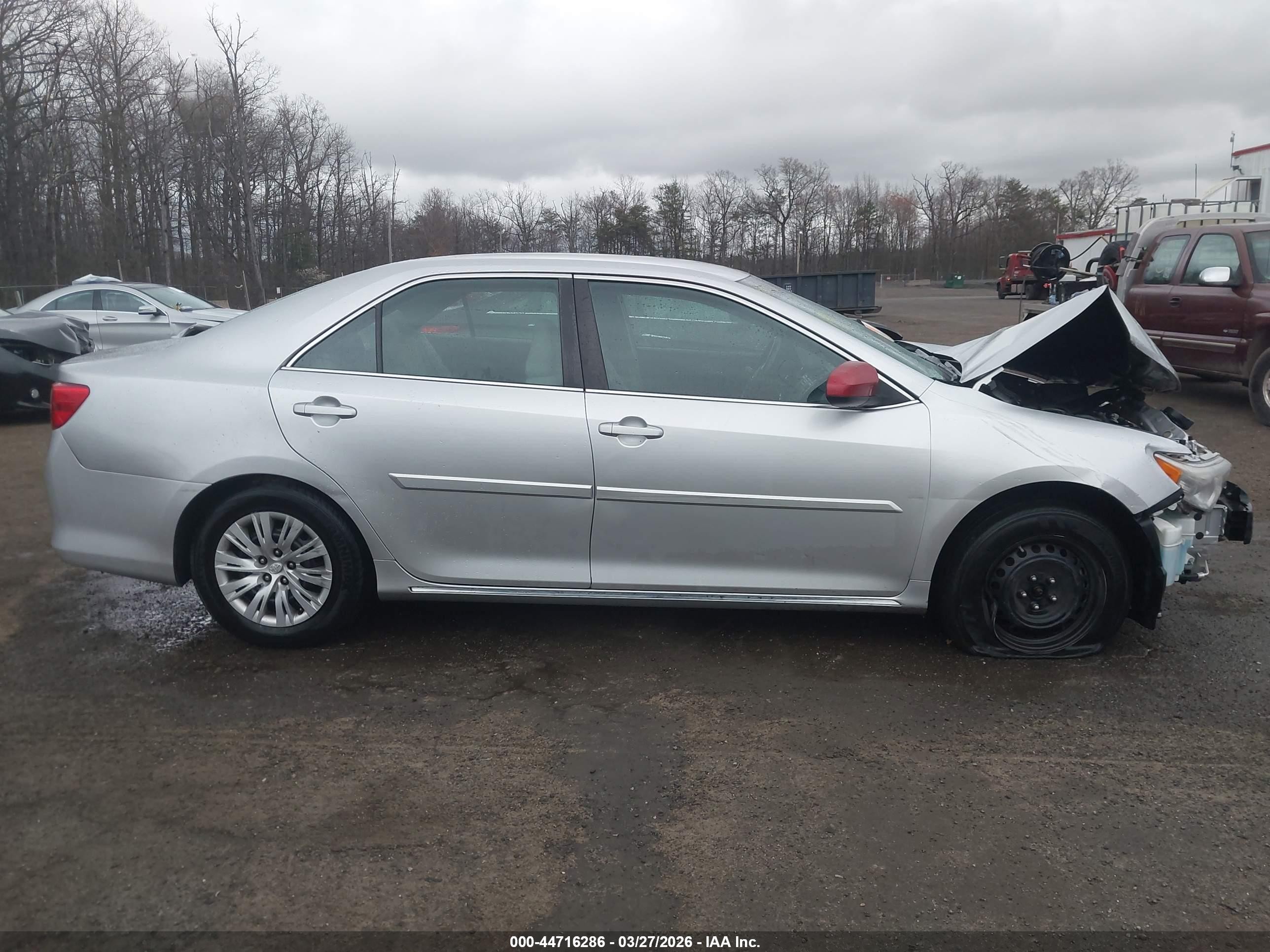 2012 Toyota Camry Le Silver vin: 4T1BF1FK3CU161618